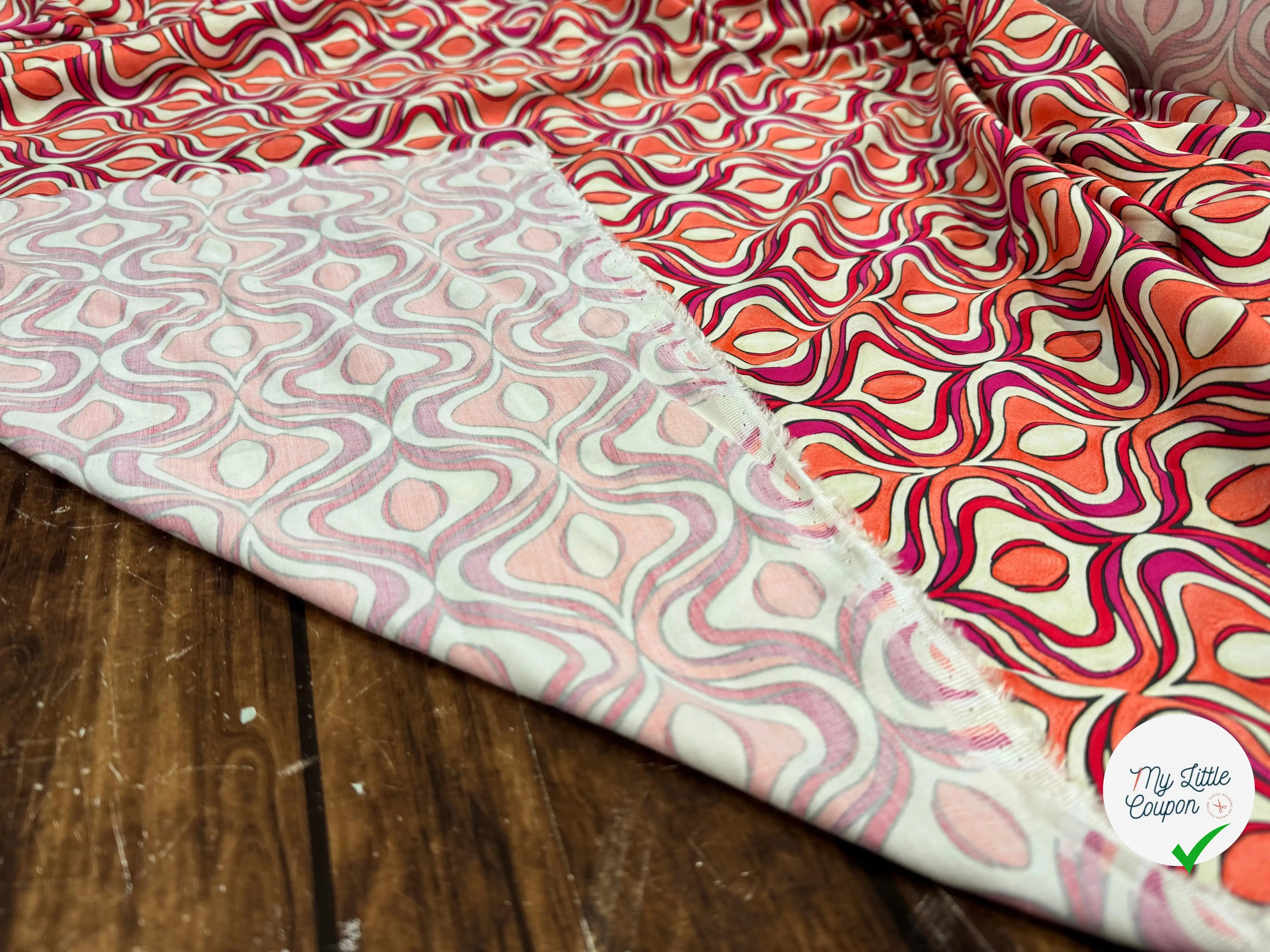 POPELINE DE VISCOSE IMPRIMÉE LEGEREMENT SATINEE - My Little Coupon
