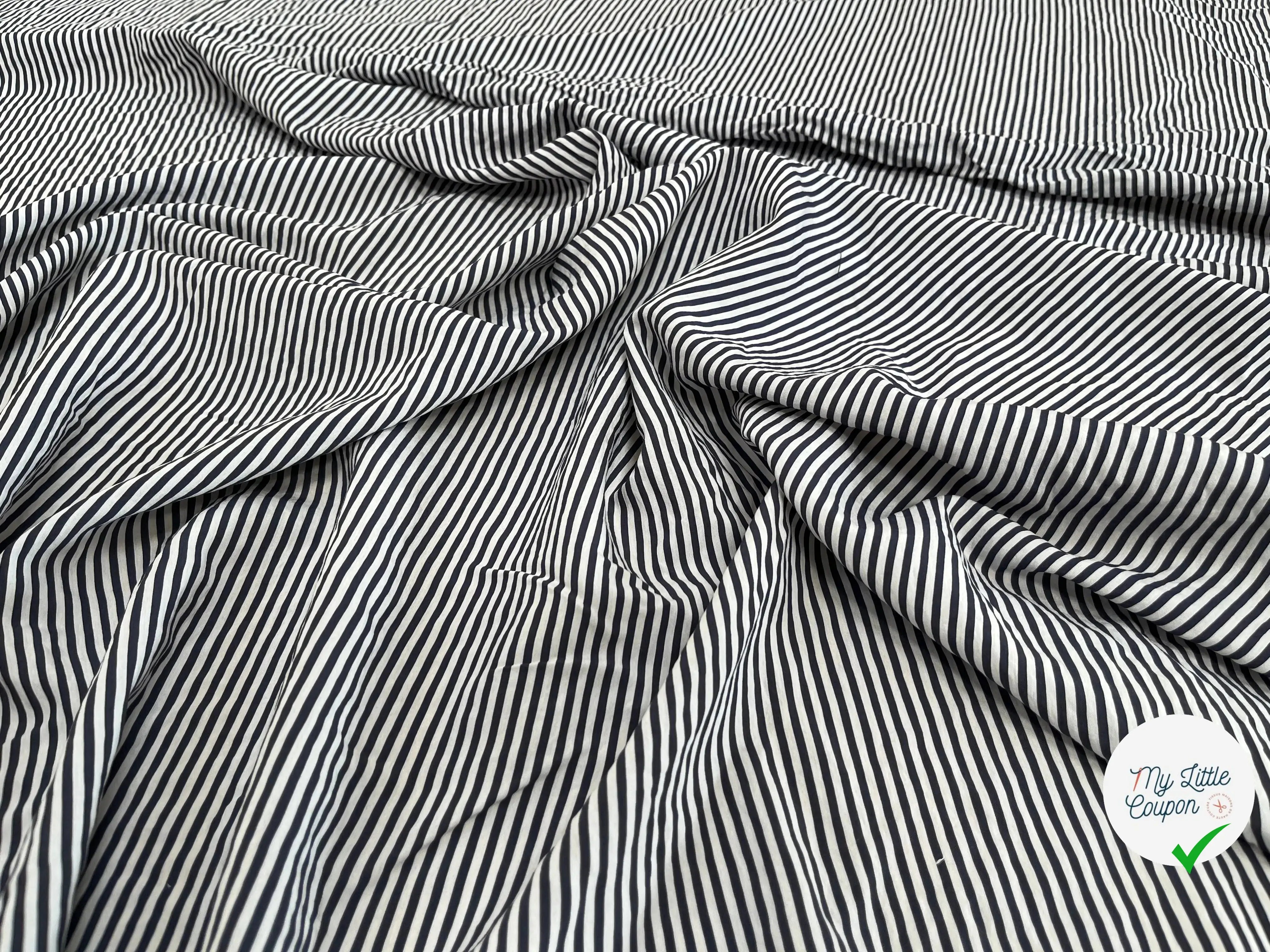 POPELINE TISSU CHEMISE À RAYURE BLEU FONCÉ BLANC UN PEU STRETCH - My Little Coupon