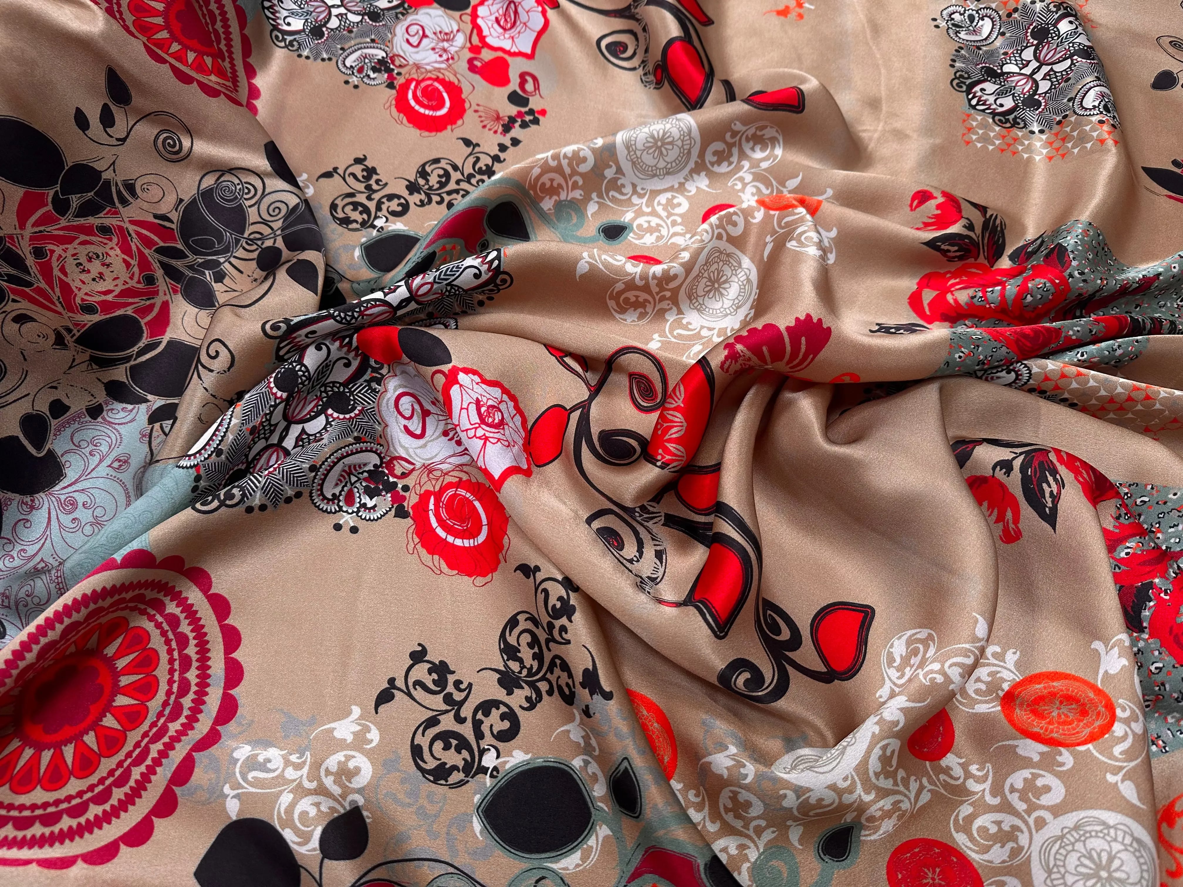 SATIN DE SOIE POESIA DI MARRONE E FOGLIE - My Little Coupon