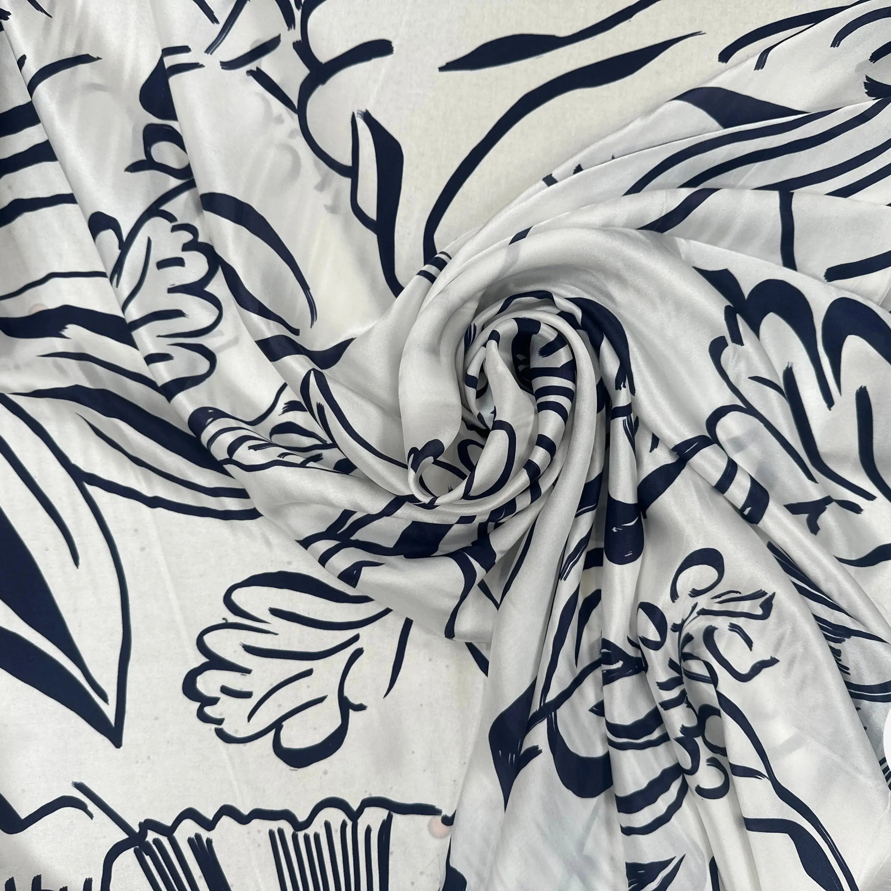 SATIN DE SOIE PORTOFINO ÉLÉGANCE MLC INTERN