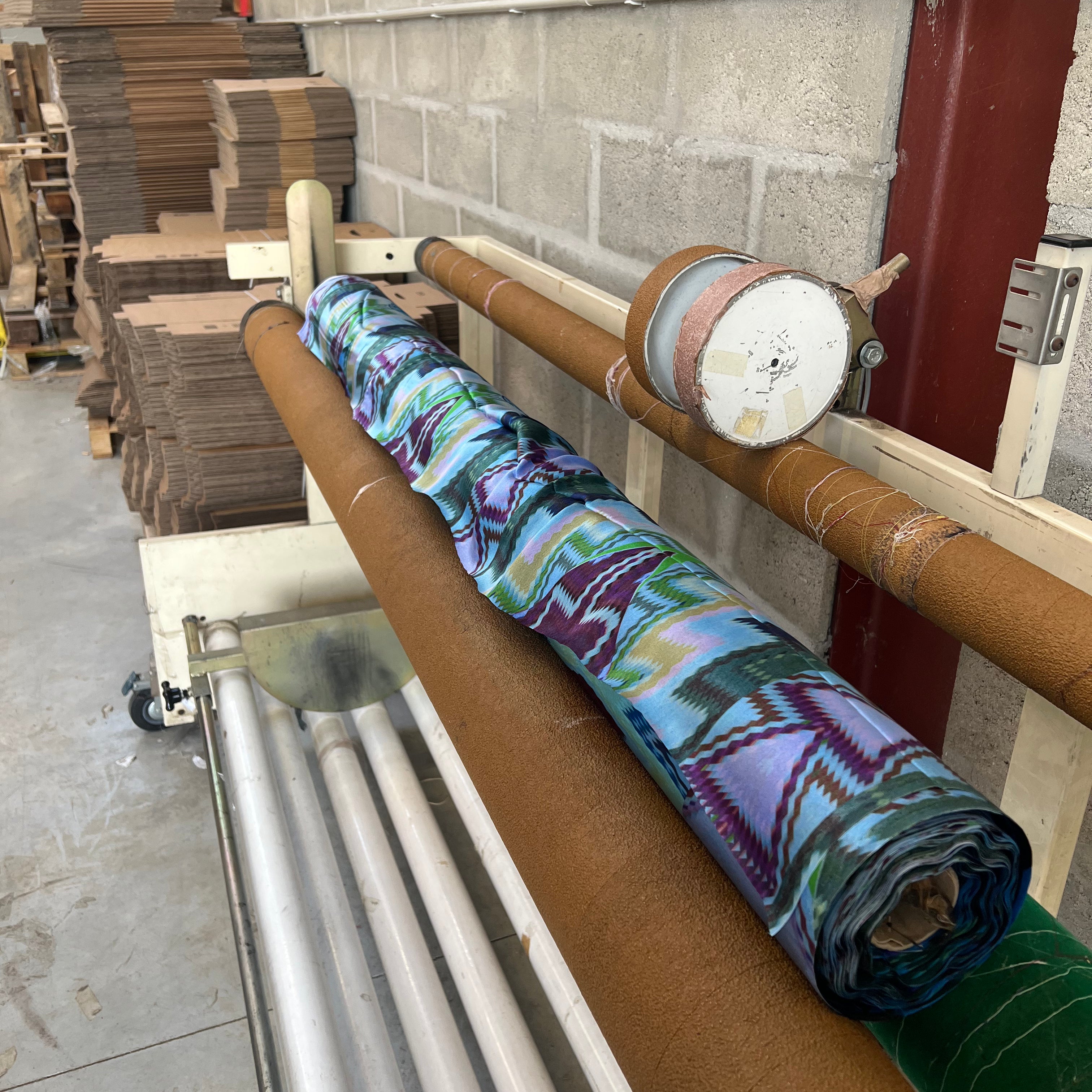 SATIN DE SOIE RÊVE EN COULEUR DE BLEU - My Little Coupon