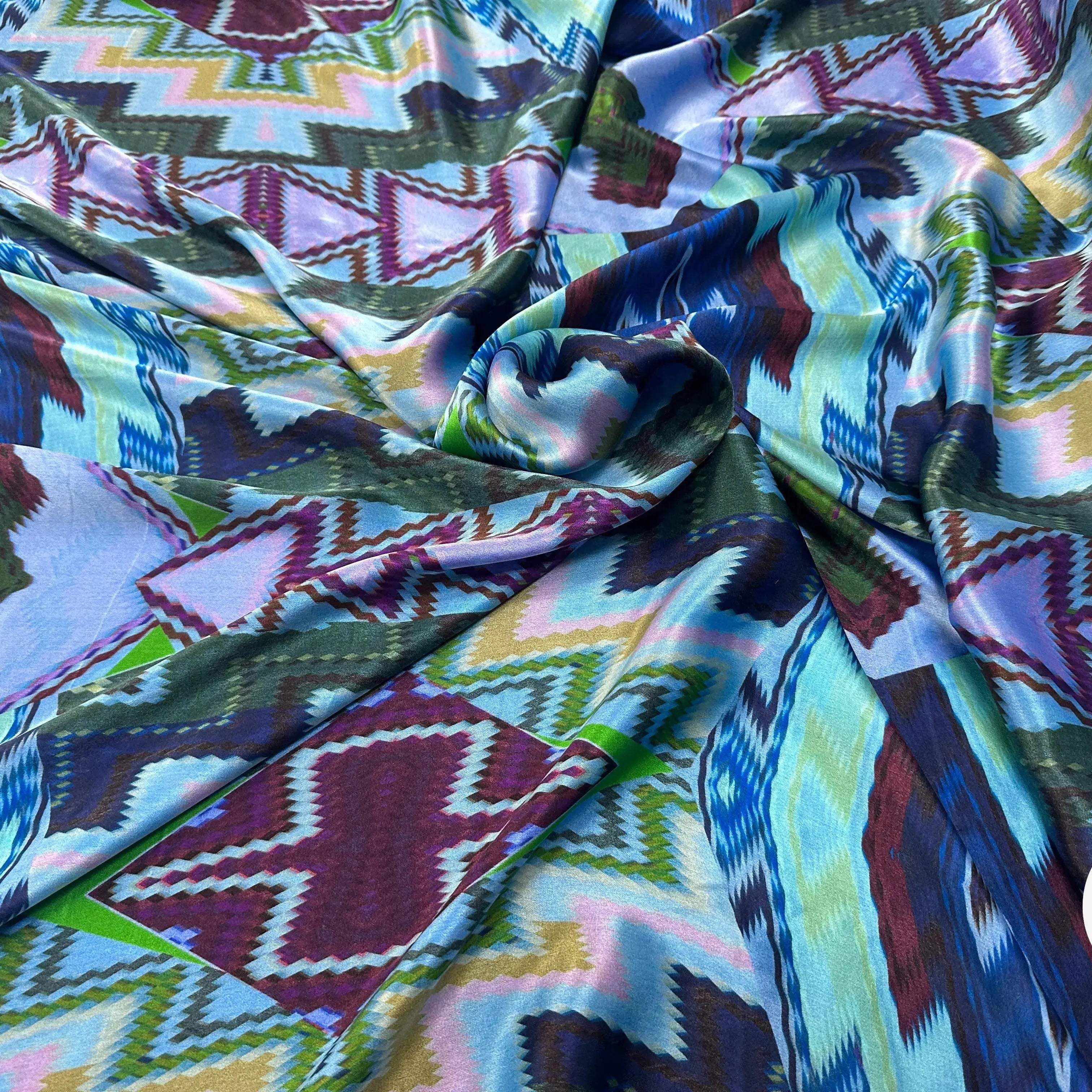 SATIN DE SOIE RÊVE EN COULEUR DE BLEU - My Little Coupon