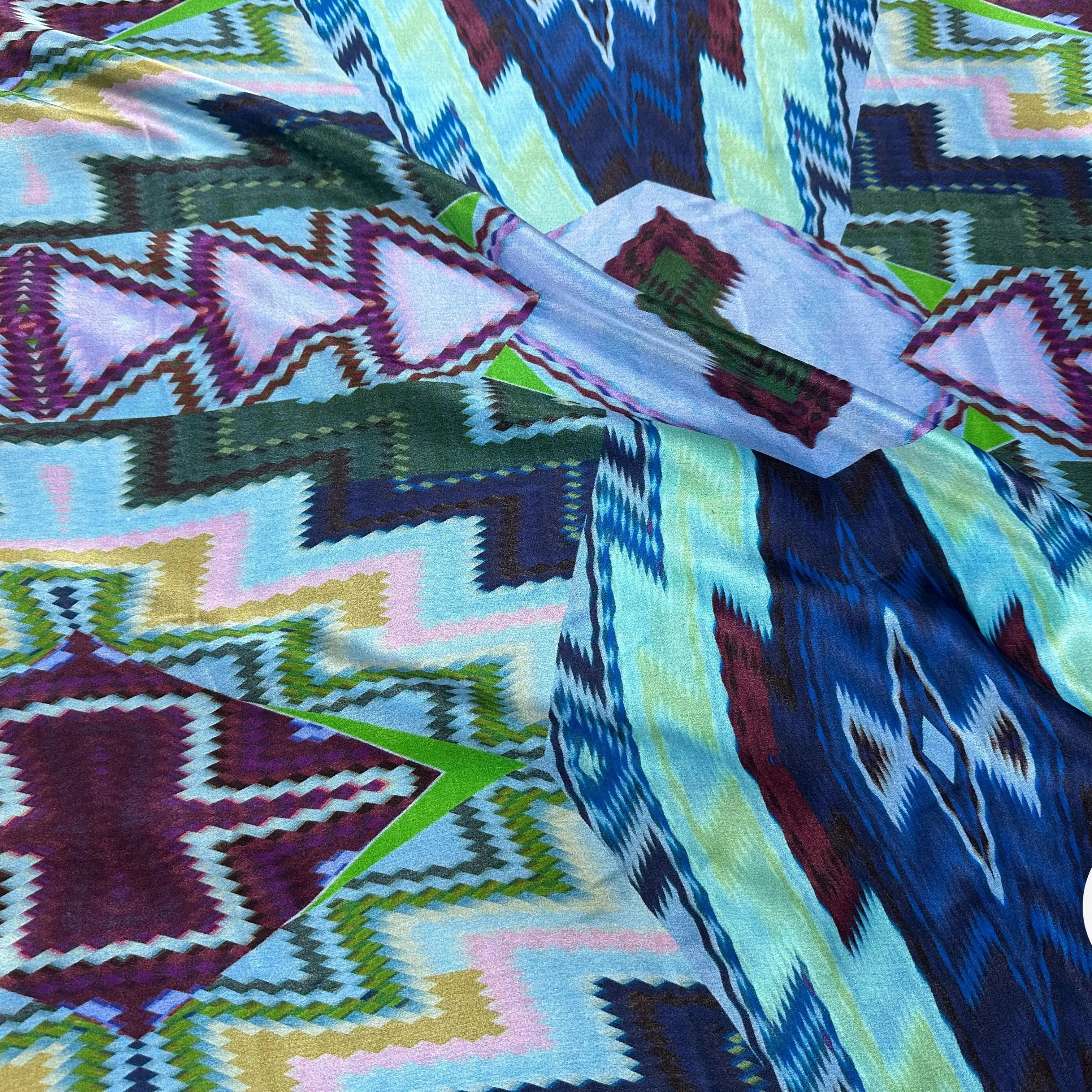 SATIN DE SOIE RÊVE EN COULEUR DE BLEU - My Little Coupon