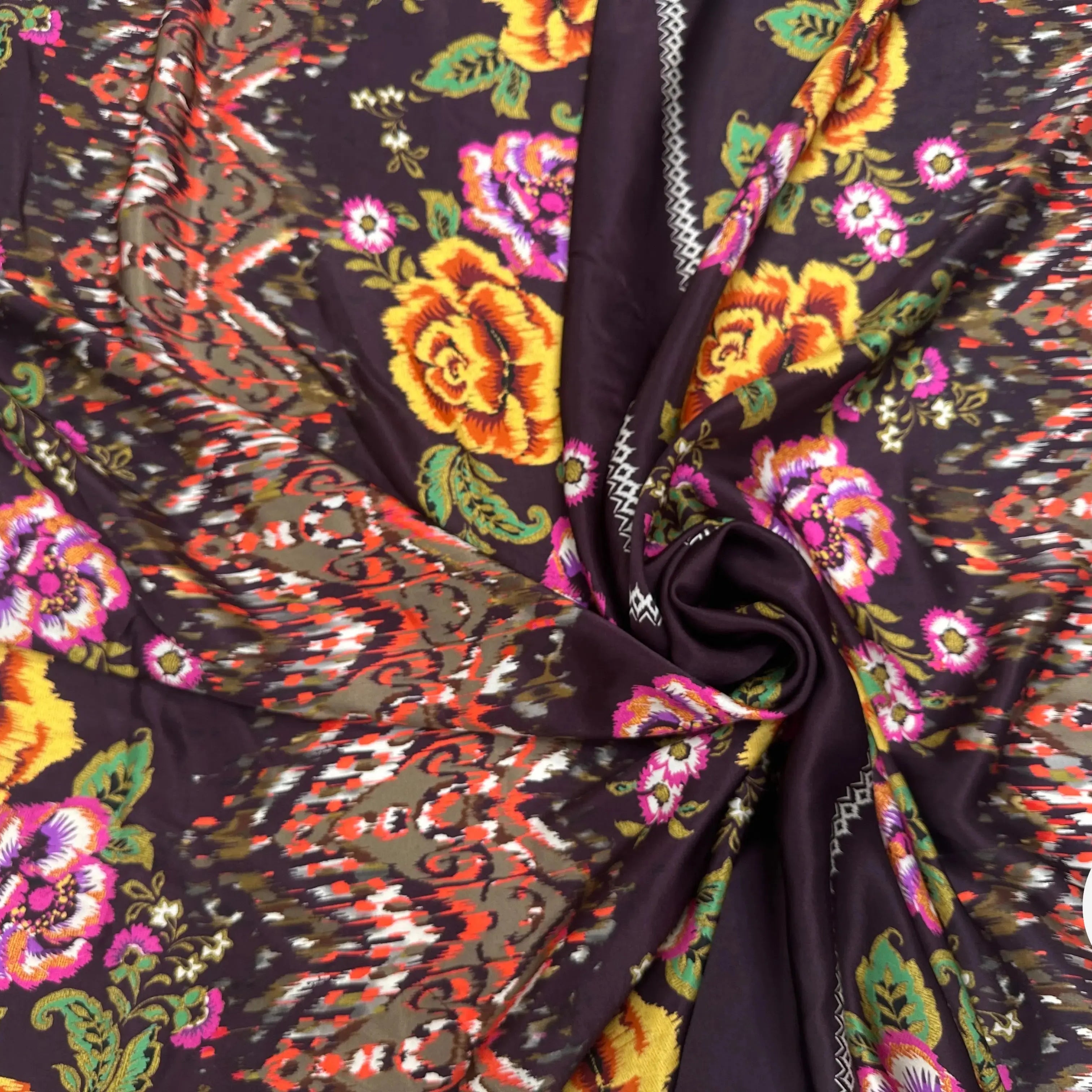 SATIN DE SOIE SETA ITALIANA SU FONDO MARRONE E FIORI - My Little Coupon