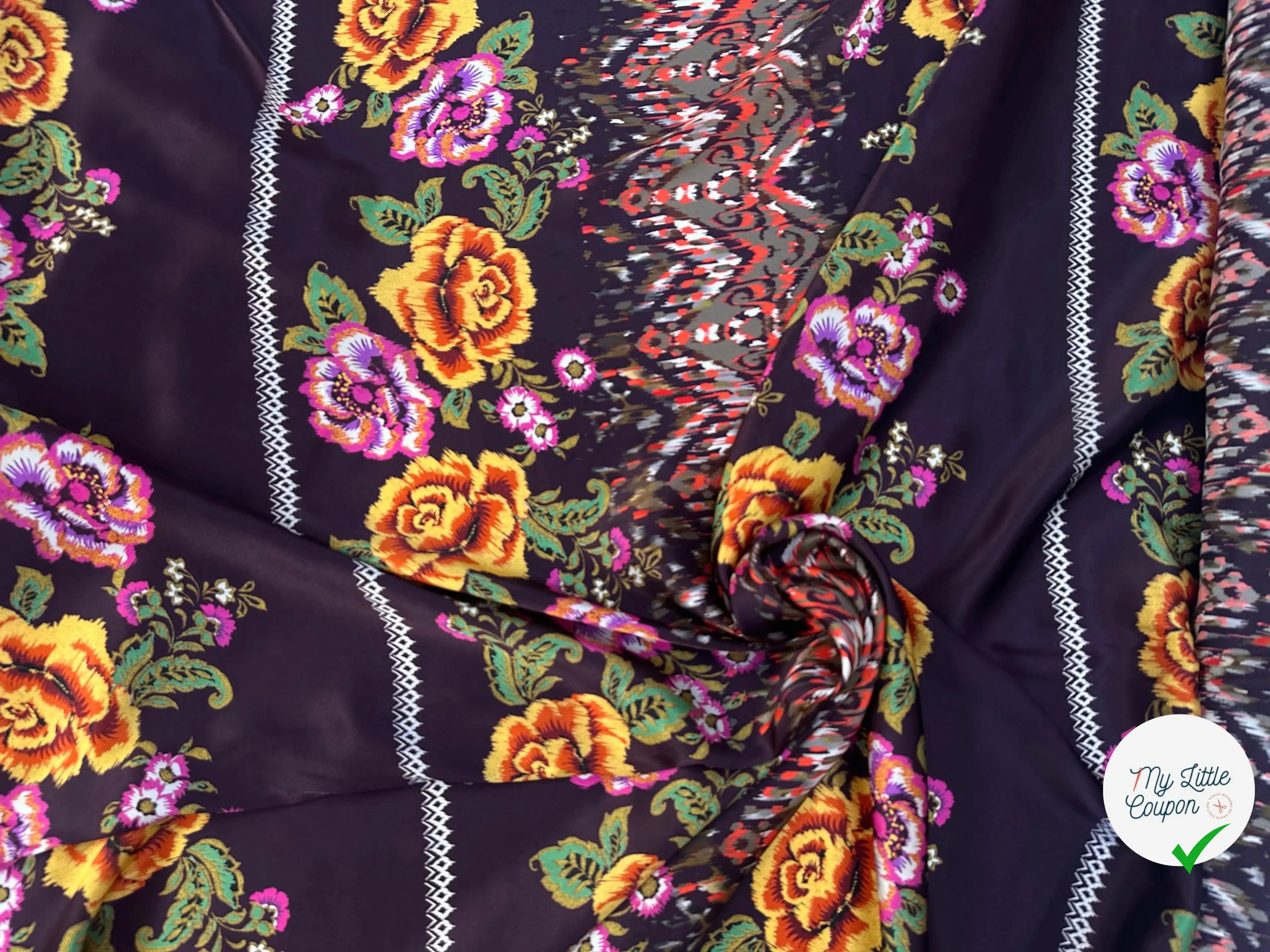 SATIN DE SOIE SETA ITALIANA SU FONDO MARRONE E FIORI - My Little Coupon