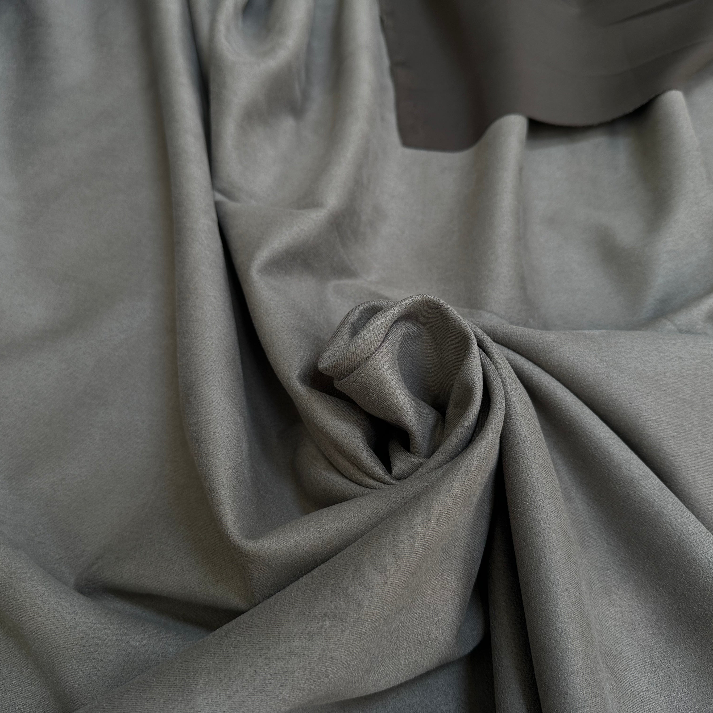 SUEDINE EFFET DAIM DENSE KHAKI GRIS 11%EA - My Little Coupon