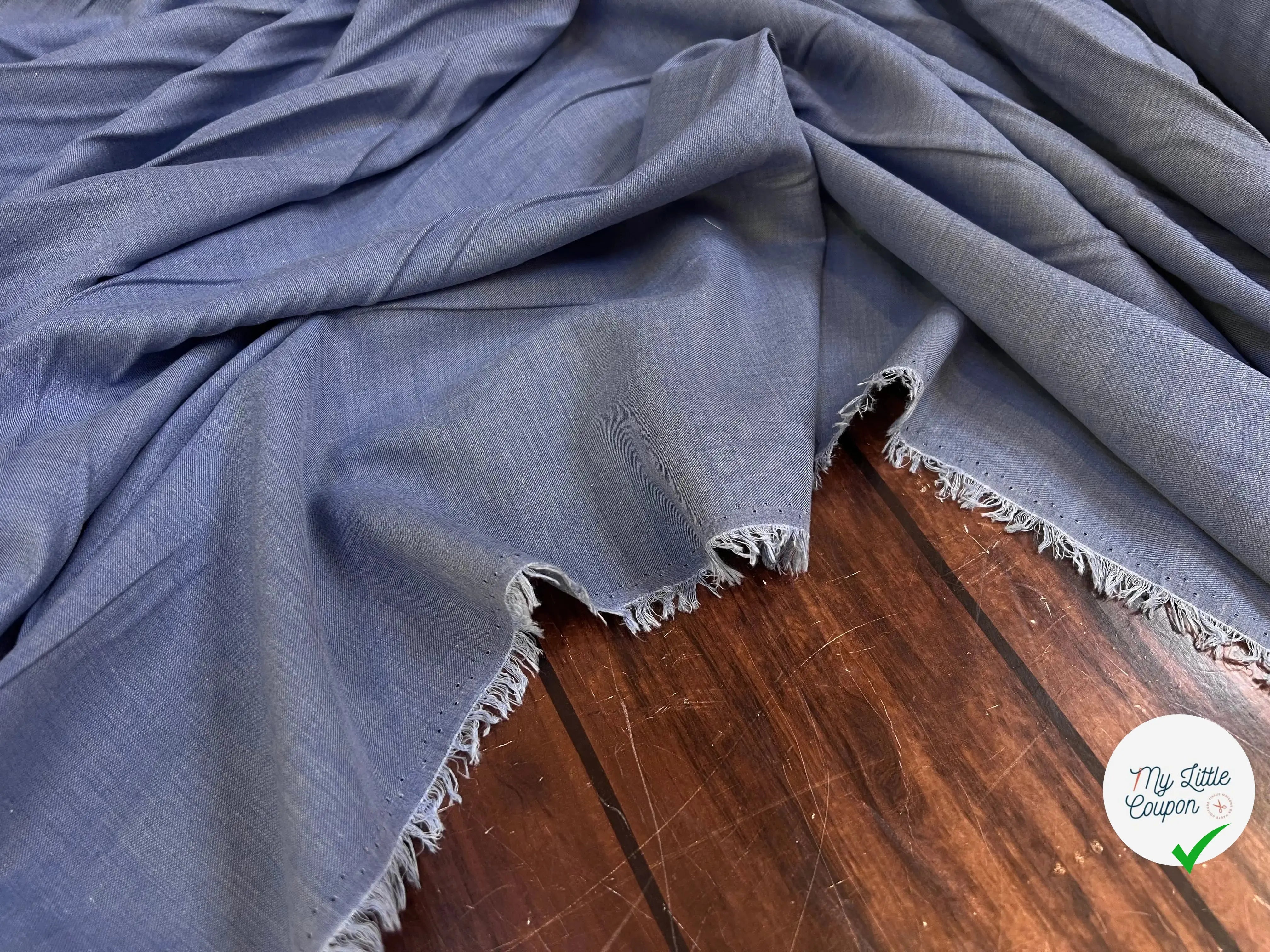 TISSU CHEMISE FIN ET DUVETEUX TRES AGREABLE - My Little Coupon