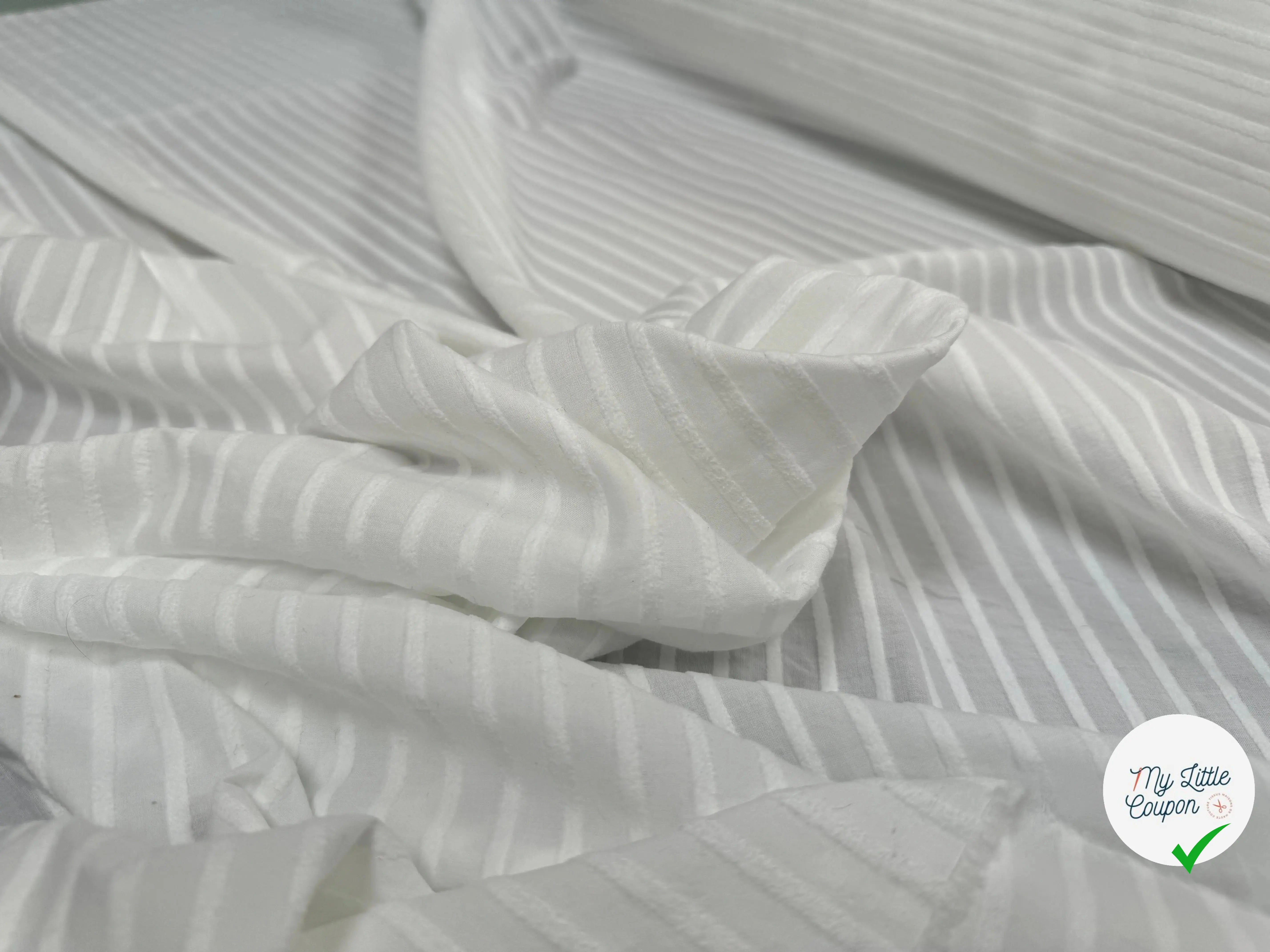 TISSU COTON BLANC À RAYURES DUVETEUSES - My Little Coupon