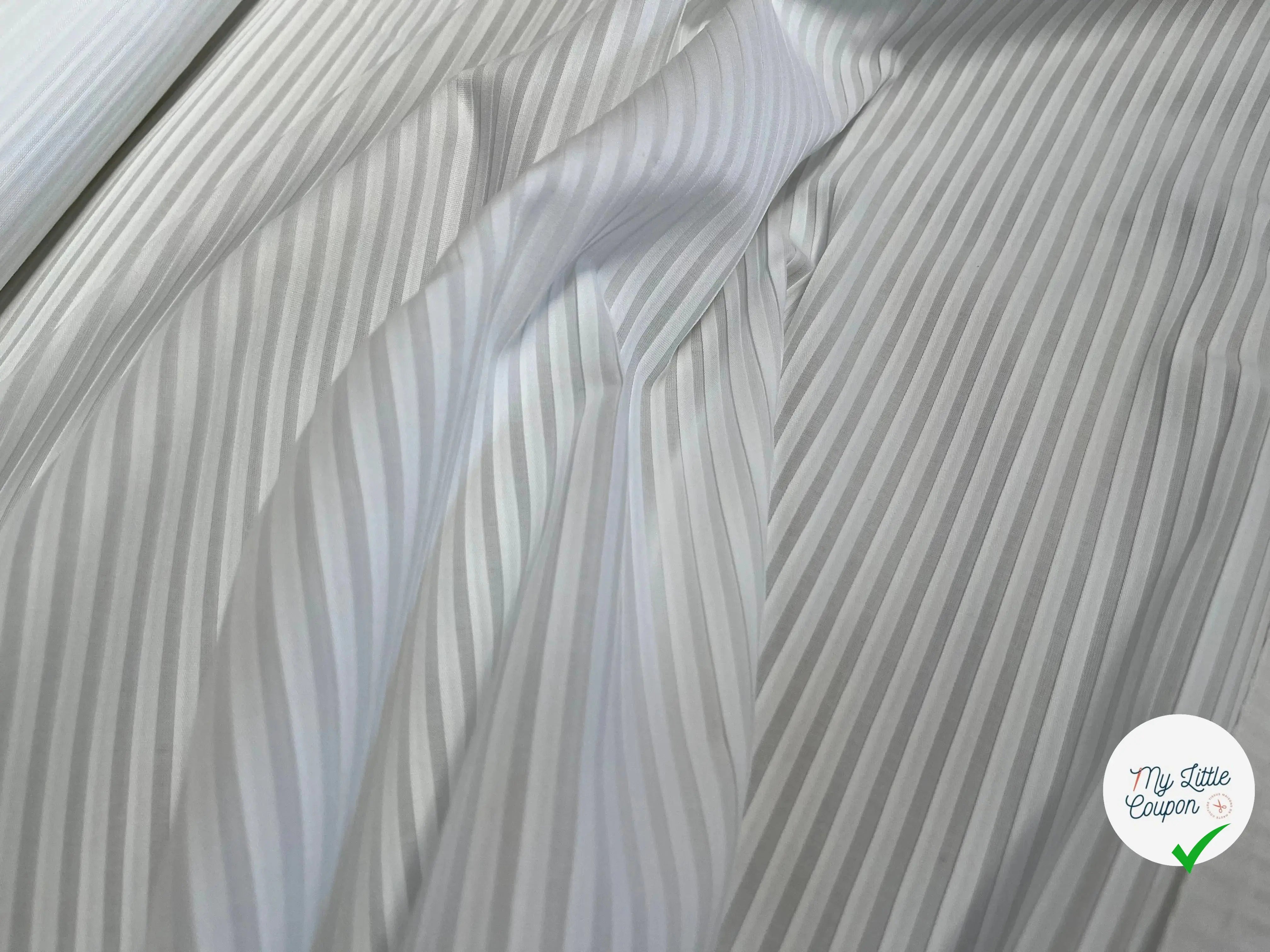 TISSU COTON UNI BLANC À RAYURE - My Little Coupon