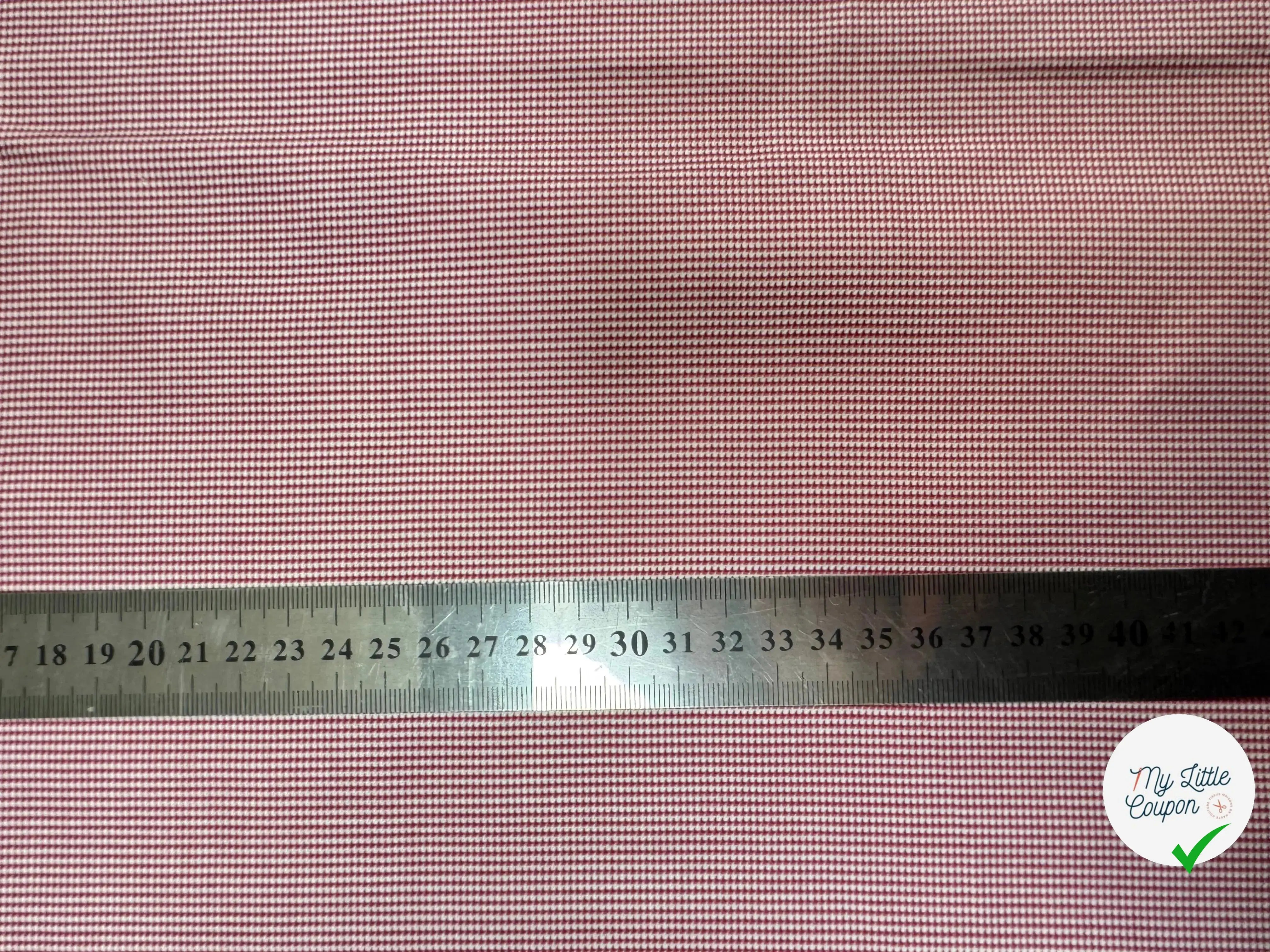 TISSU FACONNE MOTIFS 3D BORDEAUX FONCE - My Little Coupon