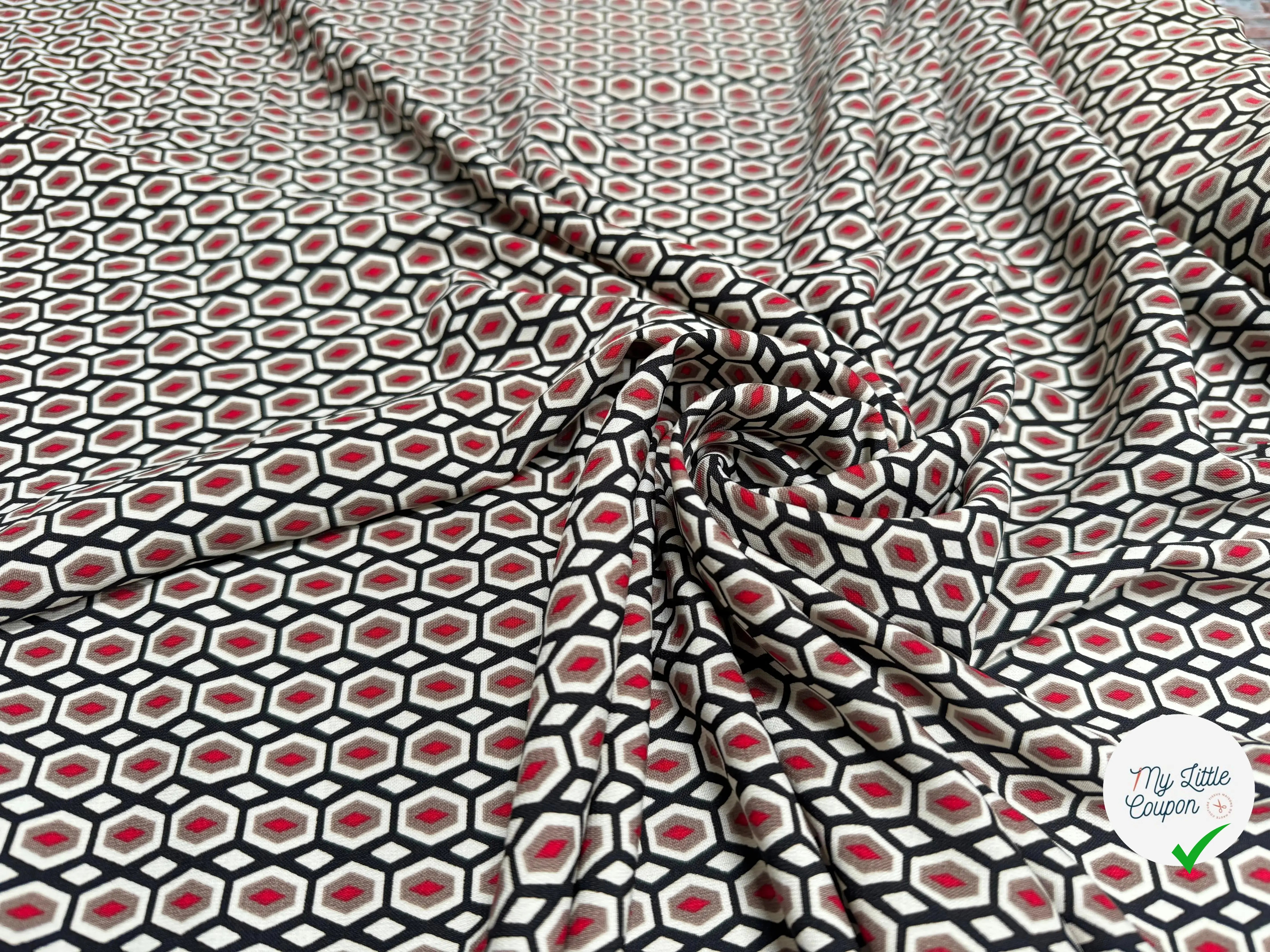 TISSU FLUIDE IMPRIMÉ MOTIFS GÉOMÉTRIQUES ORANGE ET JAUNE - My Little Coupon
