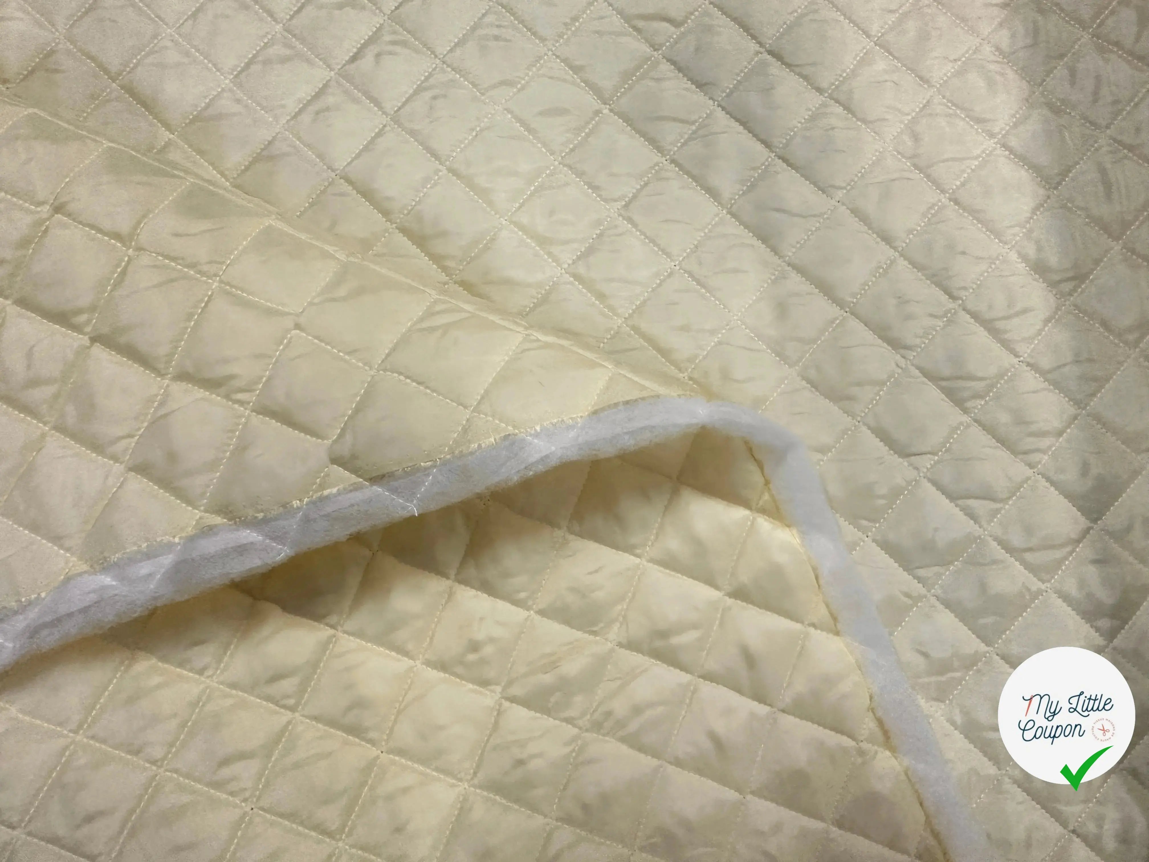 TISSU MATELASSÉ DOUDOUNE DOUBLE FACE VANILA CHIC MATELASSAGE FRANÇAIS MLC INTERN