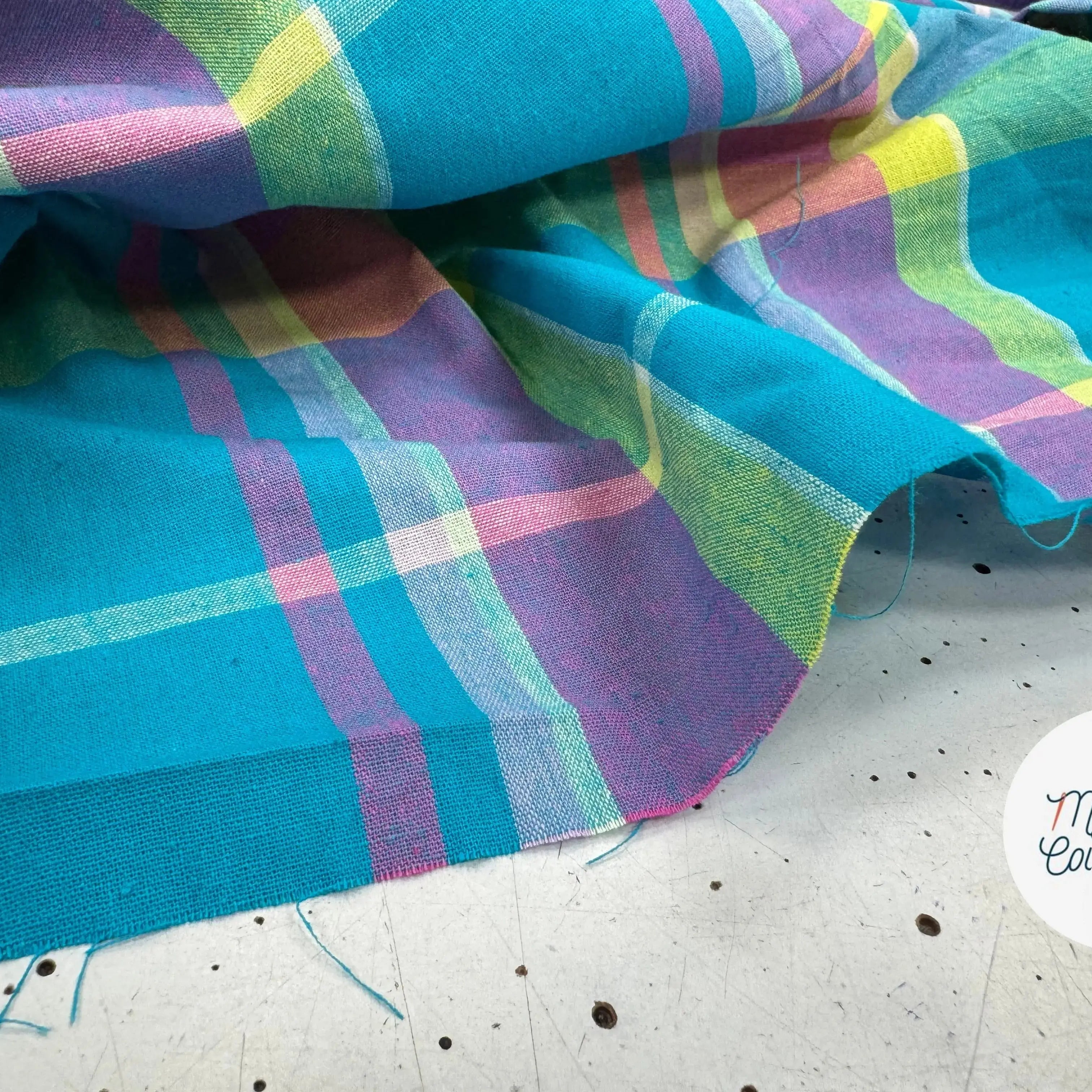 TISSUS MADRAS CARREAUX - My Little Coupon