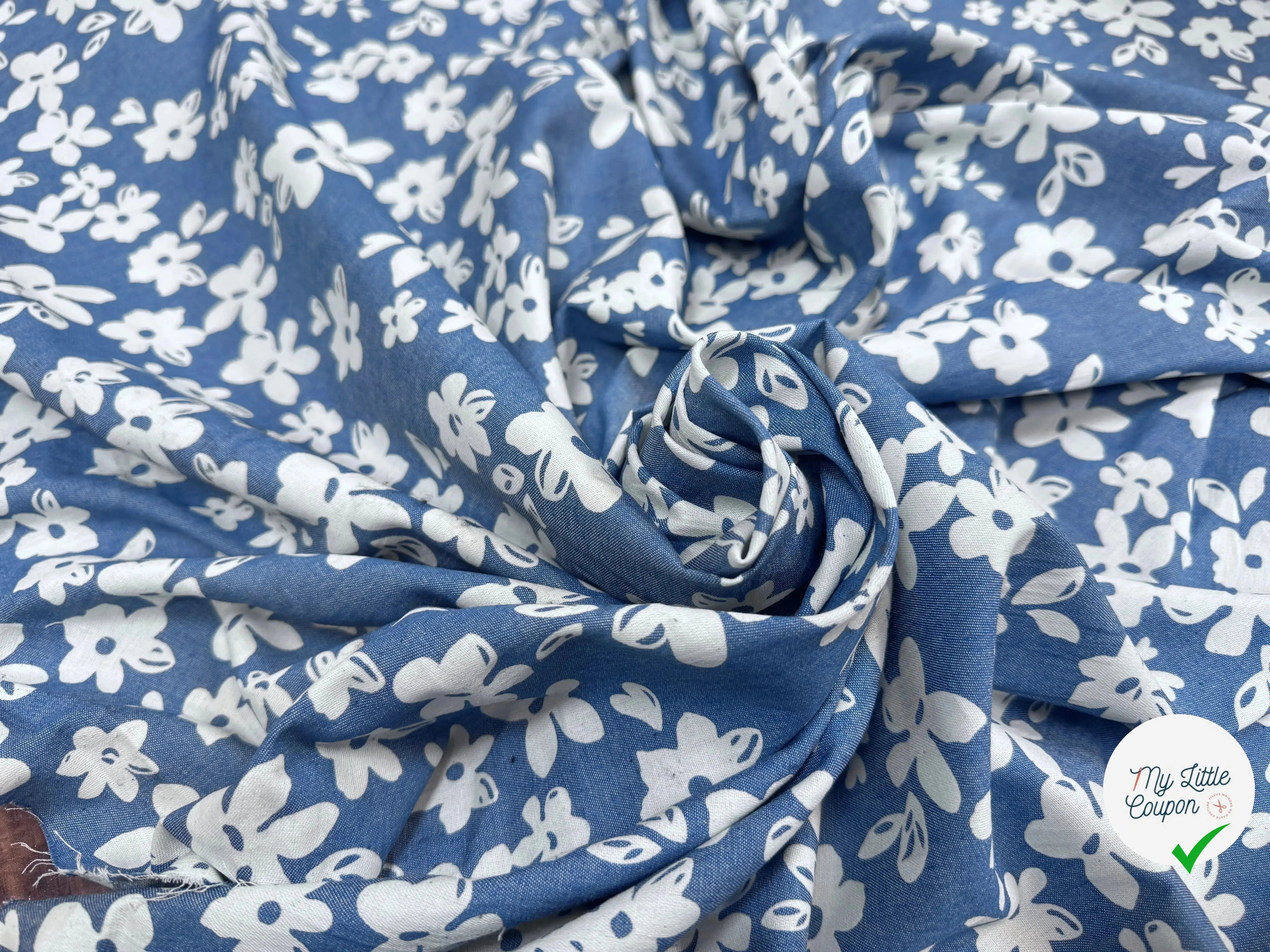 TOILE COTON FINE FAÇON DENIM CLAIR FLOWER - My Little Coupon