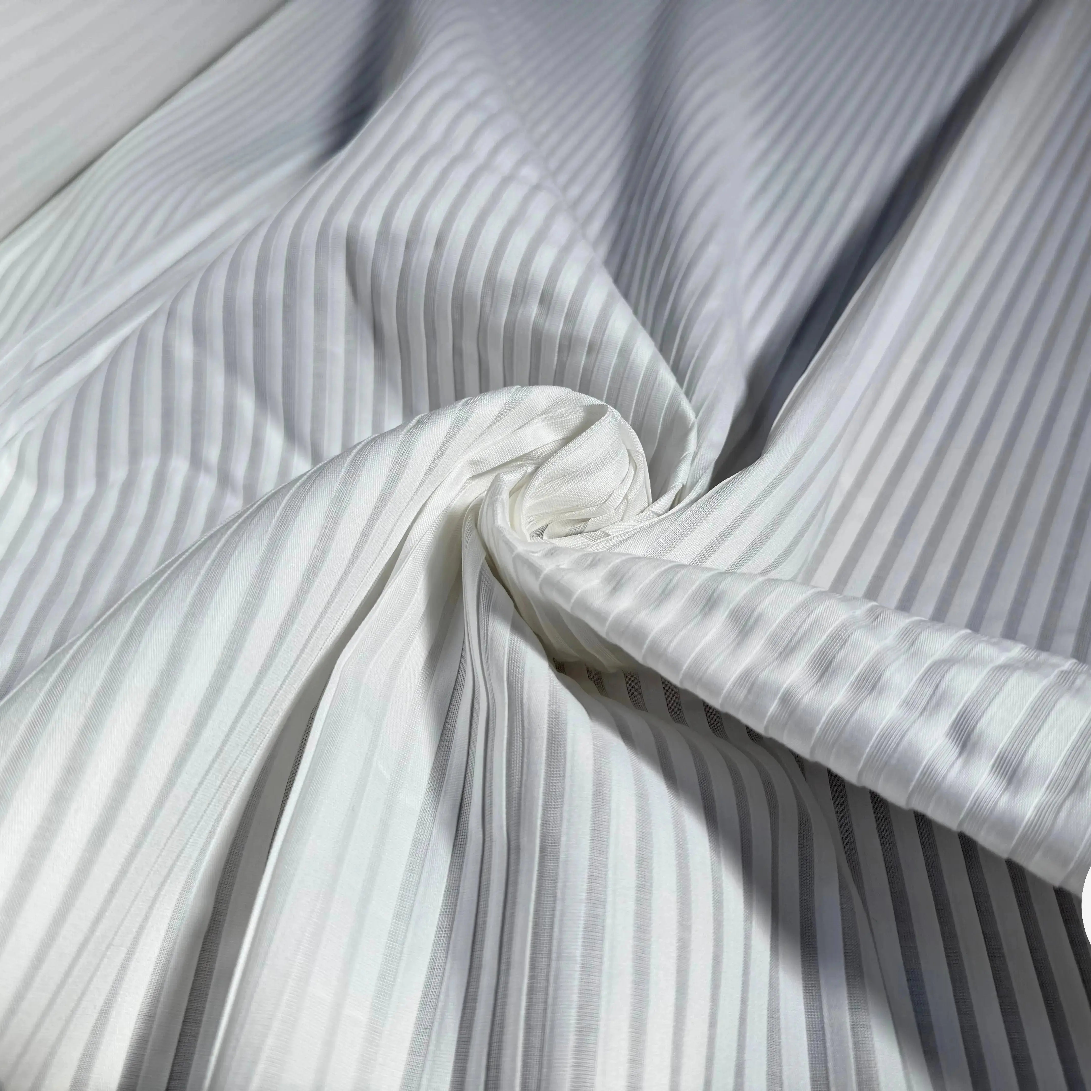 TOILE COTON RAYURE JACQUARD GRANDES RAYURES HORIZONTALES - My Little Coupon