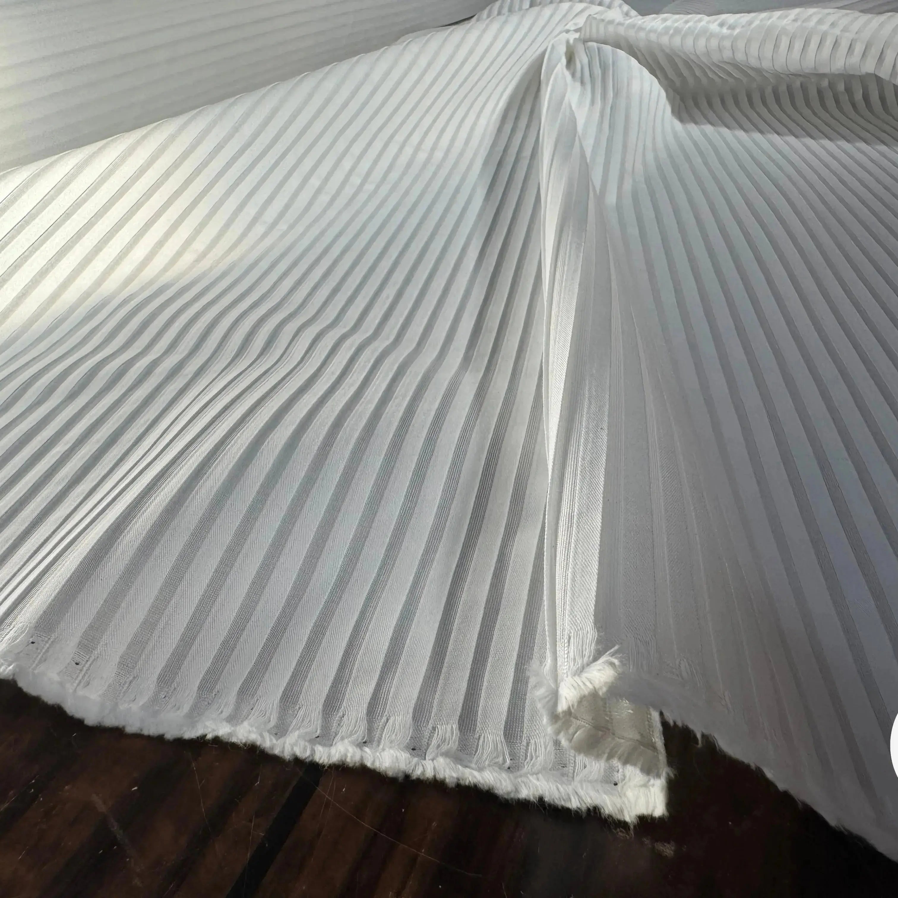 TOILE COTON RAYURE JACQUARD GRANDES RAYURES HORIZONTALES - My Little Coupon