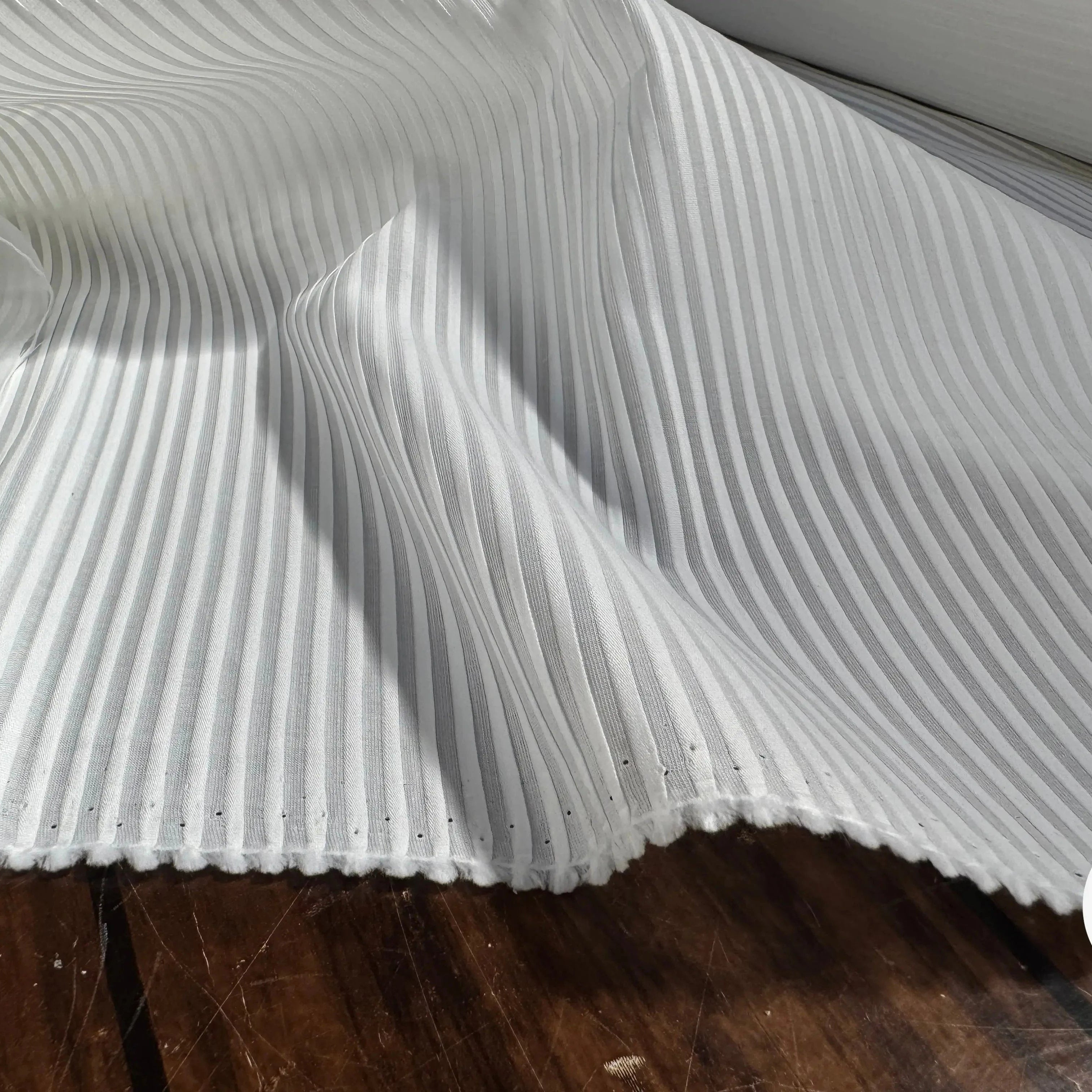 TOILE COTON RAYURE JACQUARD PETITES RAYURES HORIZONTALES - My Little Coupon