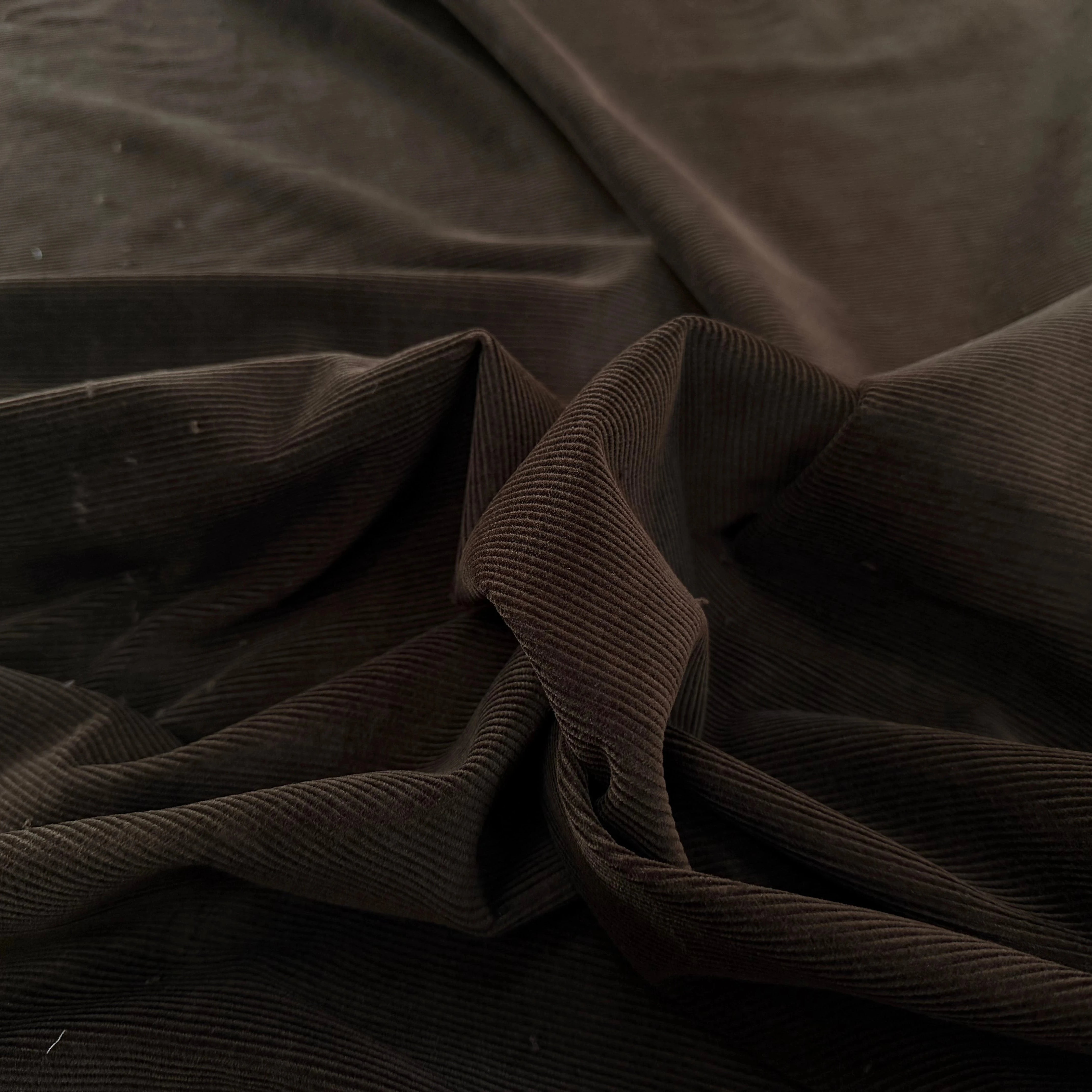 VELOURS COTELE EN COTON 1000 RAIES CAFE - My Little Coupon