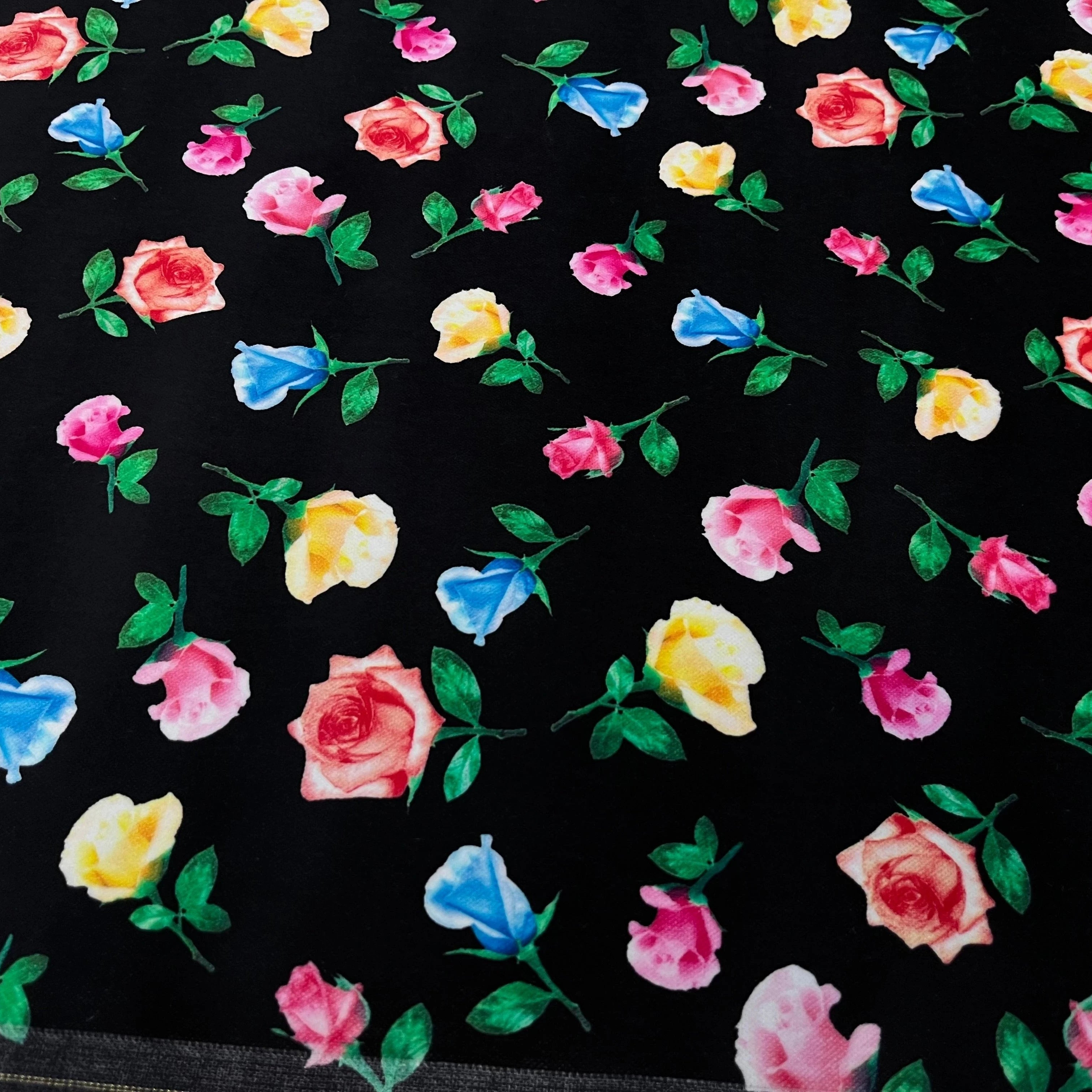 VELOURS DE COTON IMPRIMÉ FLEURS MULTICOLORES - My Little Coupon