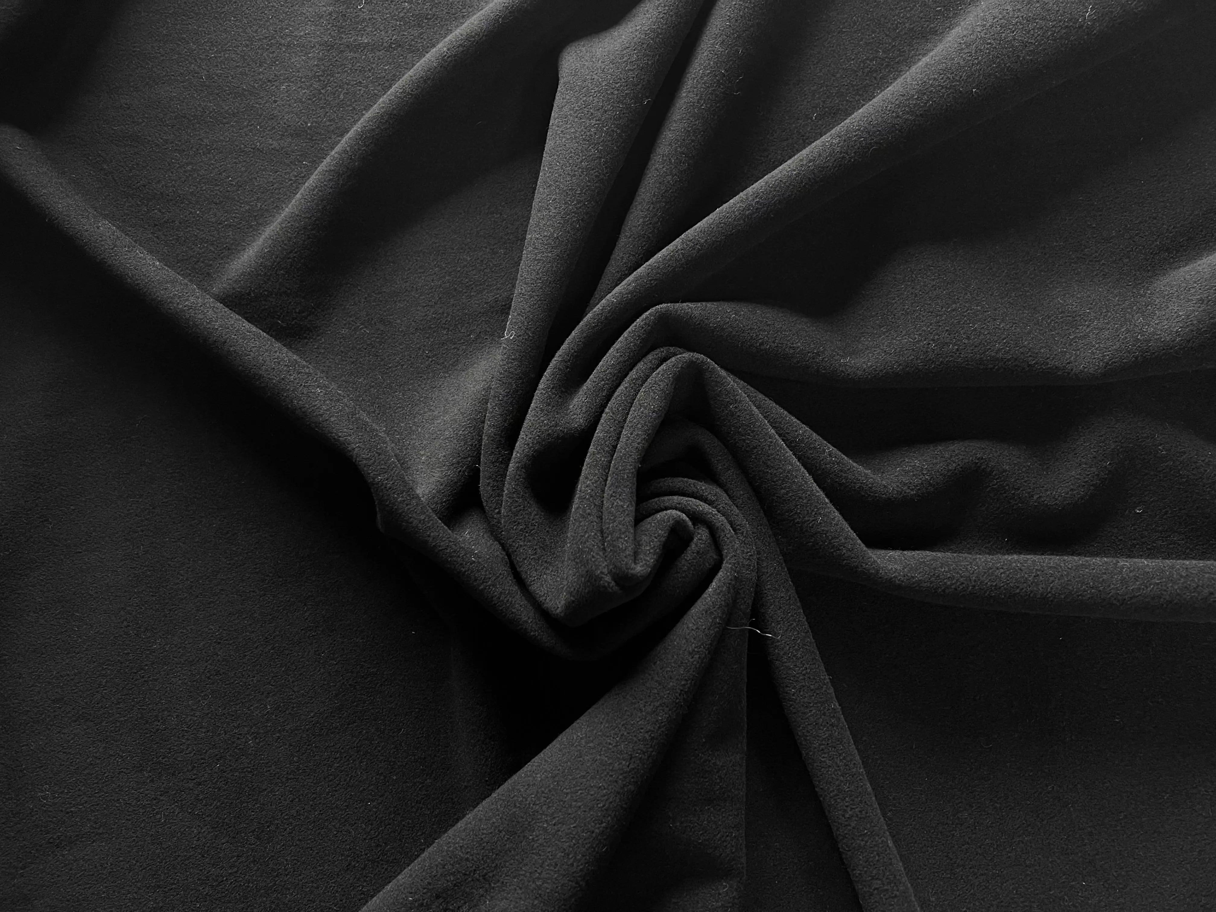 VELOURS DE LAINE NOIR - My Little Coupon