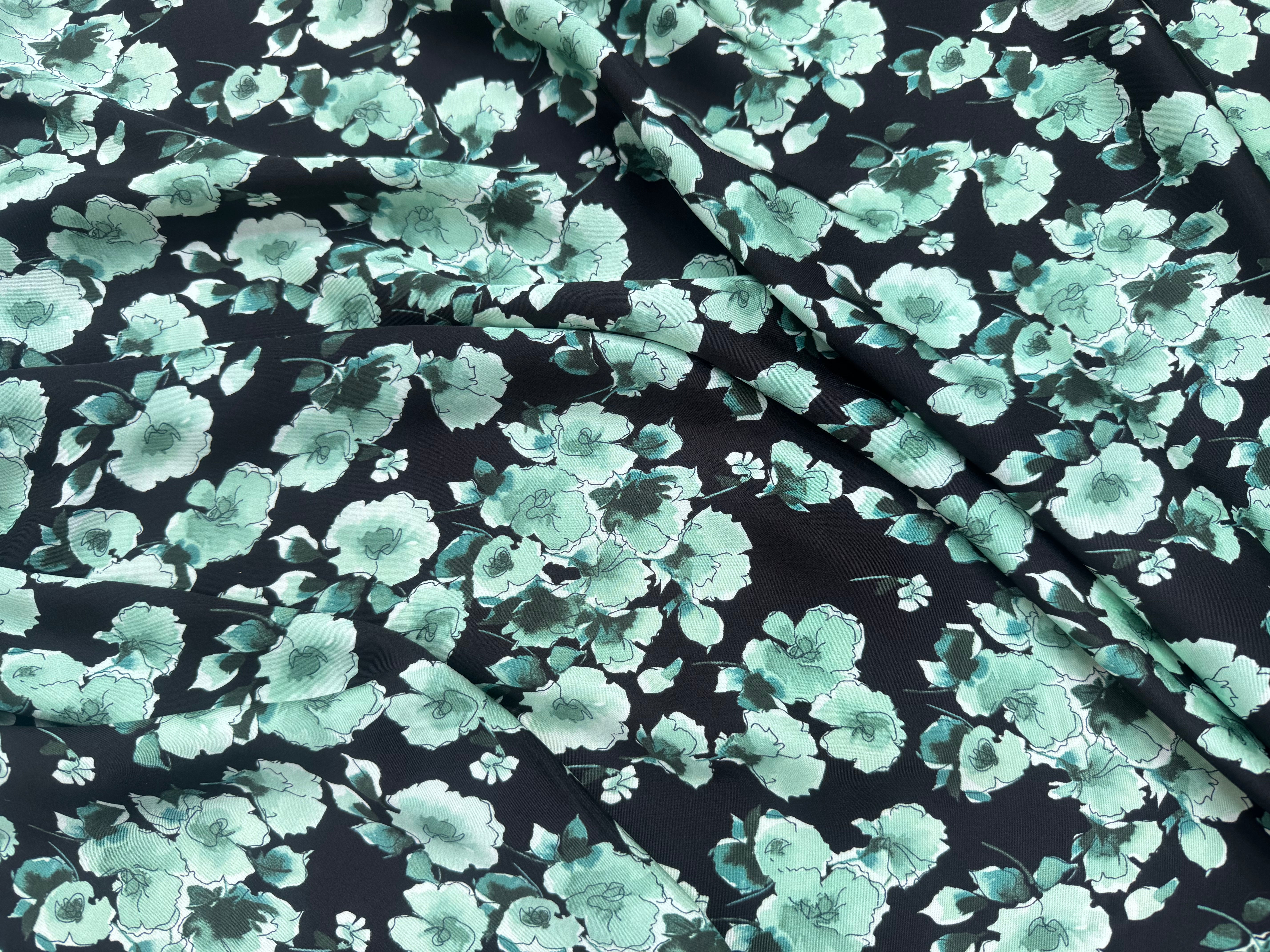 VICOSE FLUIDE LEGEREMENT SATINE NOIR FLEURS VERTES - My Little Coupon