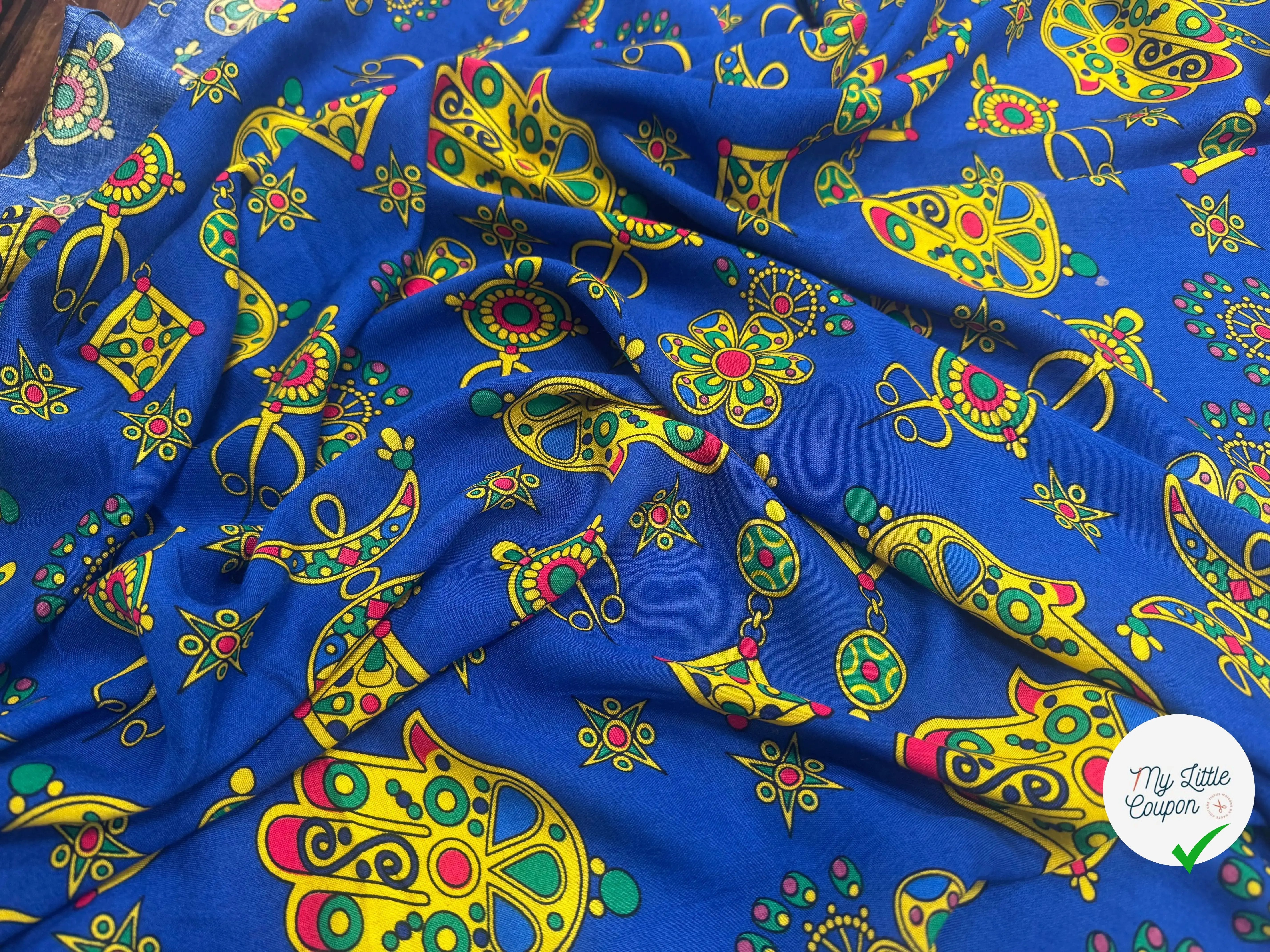 VISCOSE ARLEQUIN AVEC MOTIFS MAINS FOND BLEU - My Little Coupon