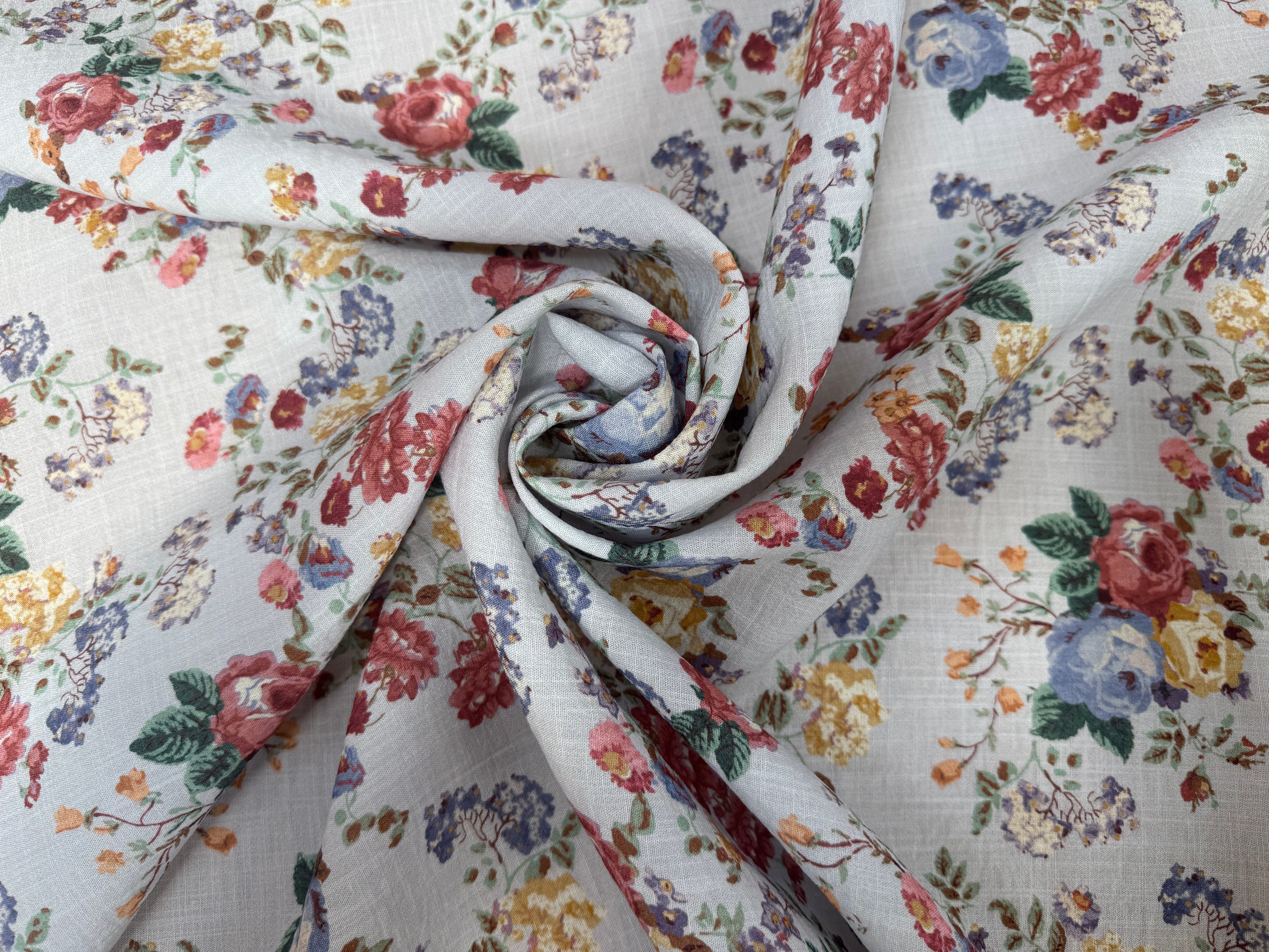 VISCOSE EFFET LIN FOND BLEU MOTIFS FLEURS - My Little Coupon