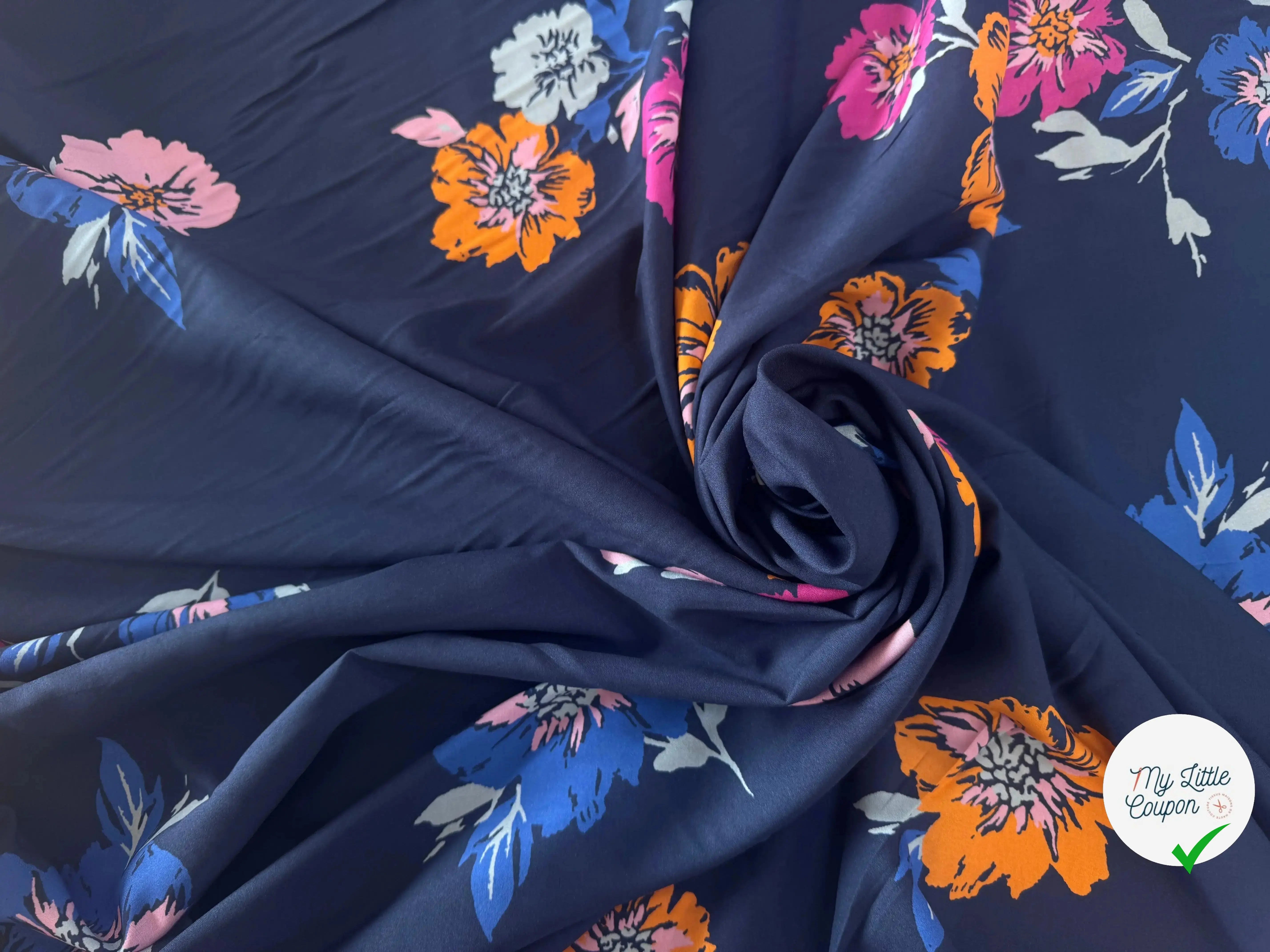 VISCOSE FOND MARINE FLEURS ORANGE VIOLET & BLEU - My Little Coupon