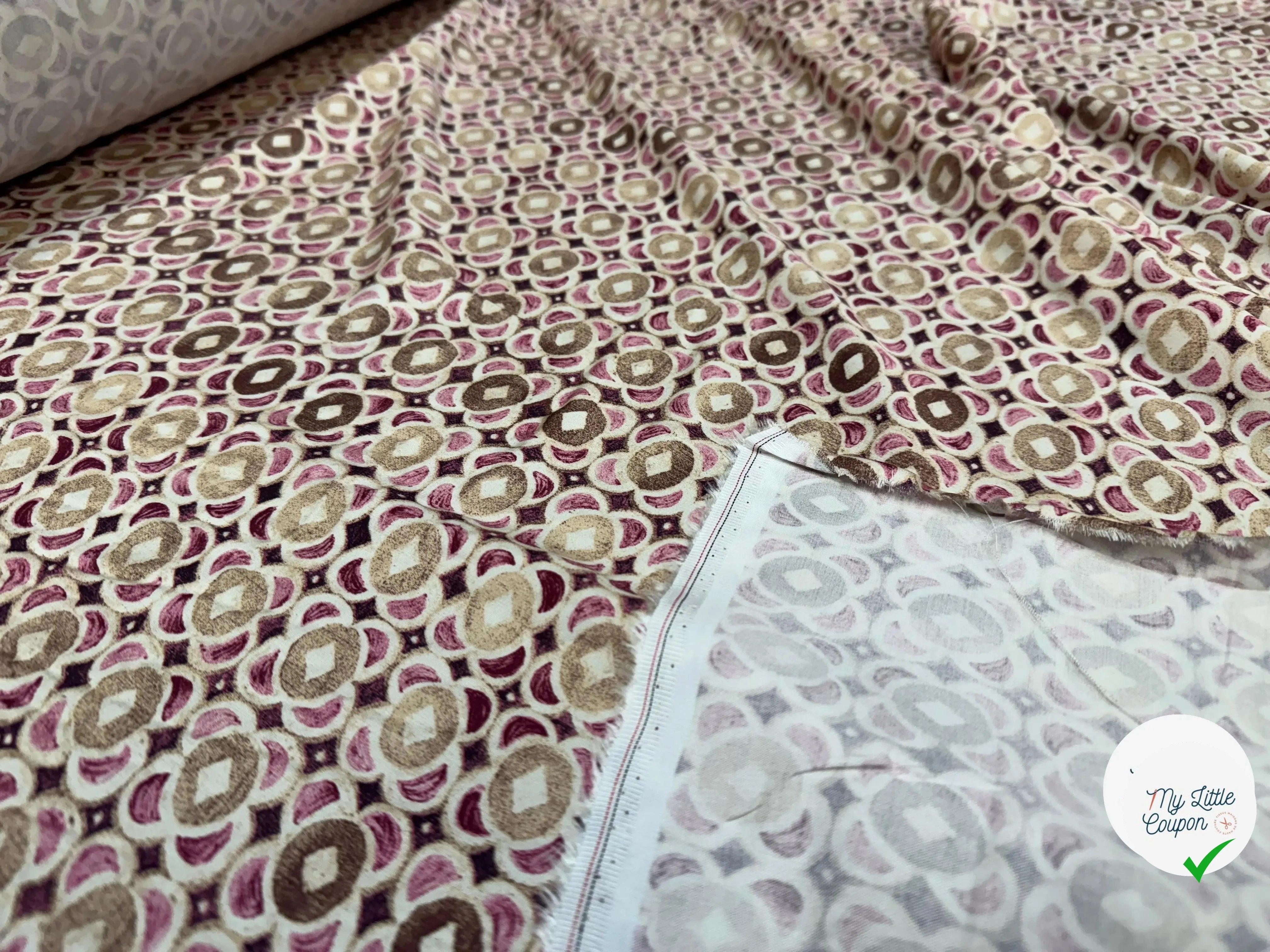 VISCOSE IMPRIMEE LÉGÈREMENT SATINÉE - My Little Coupon