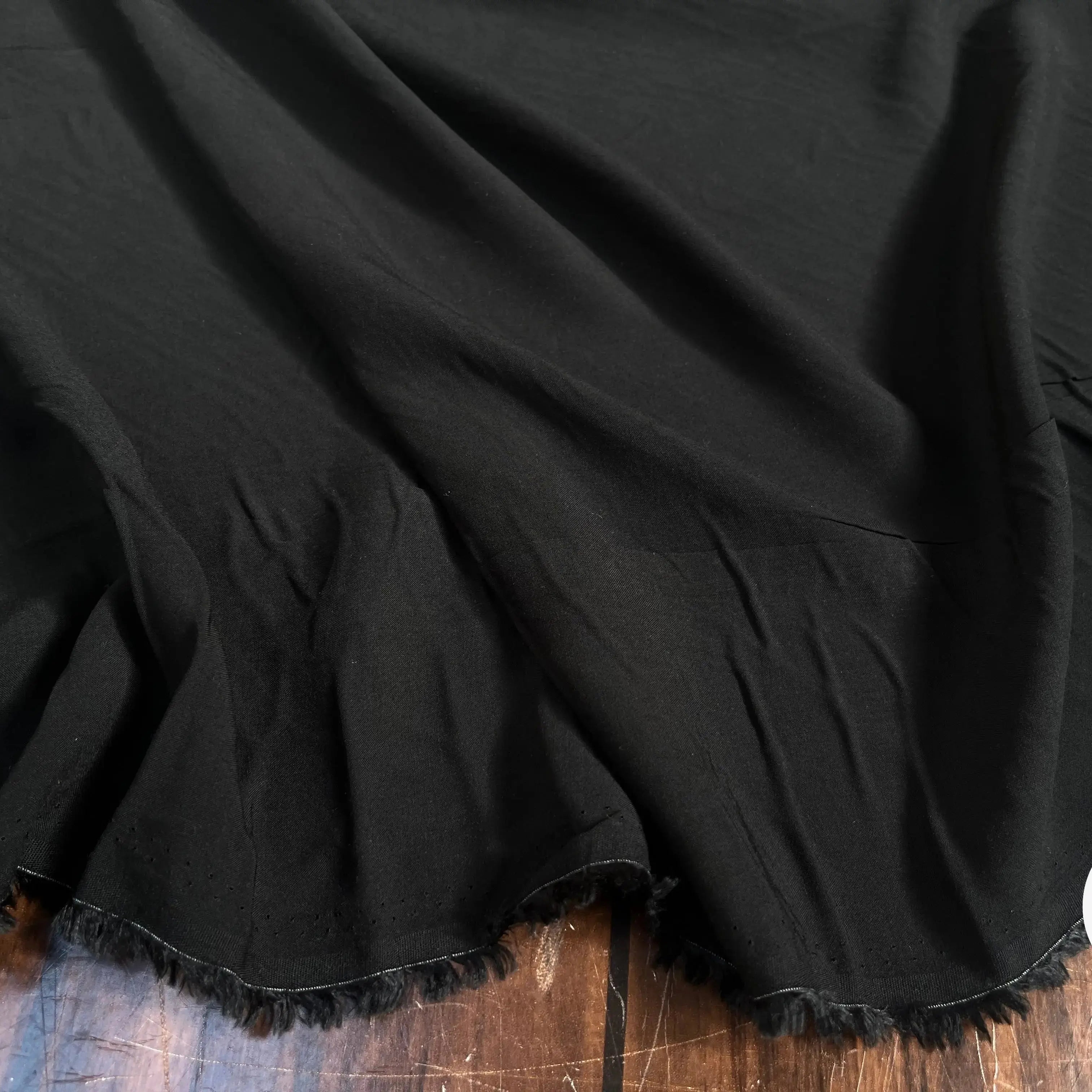 VISCOSE UNIE NOIR FLUIDE - My Little Coupon