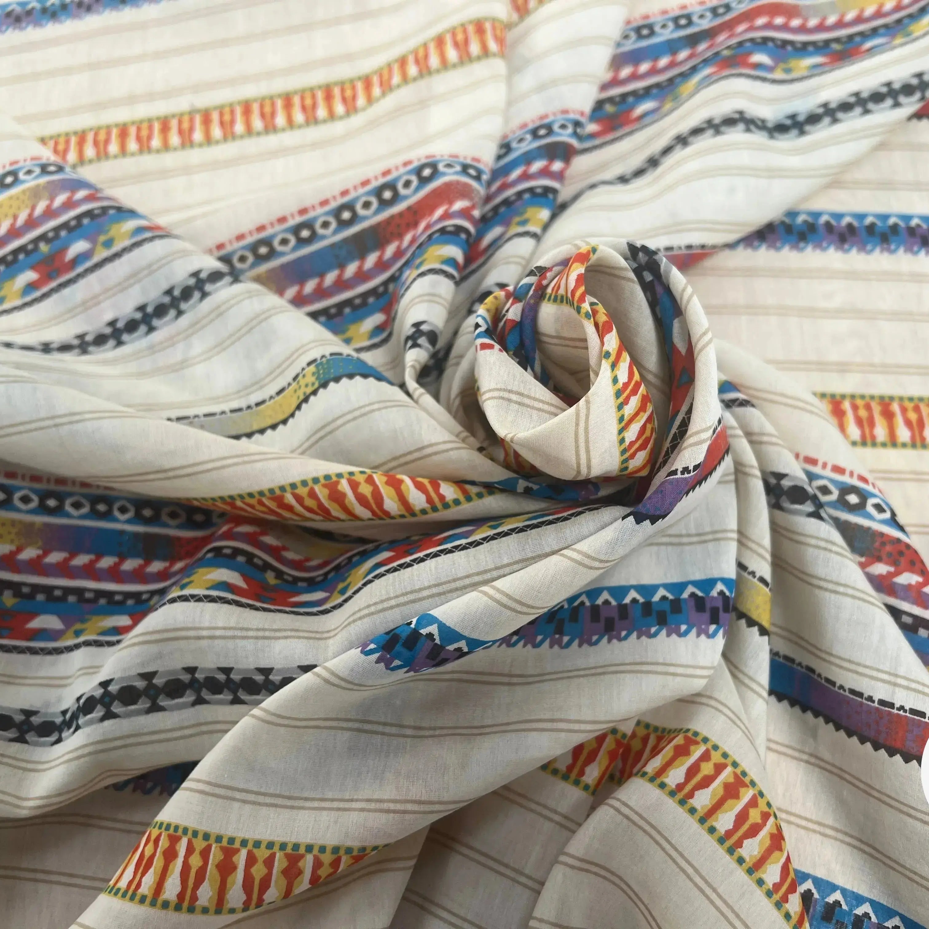 VOILE DE COTON SOIE FOND BEIGE MOTIFS HIPPIE - My Little Coupon