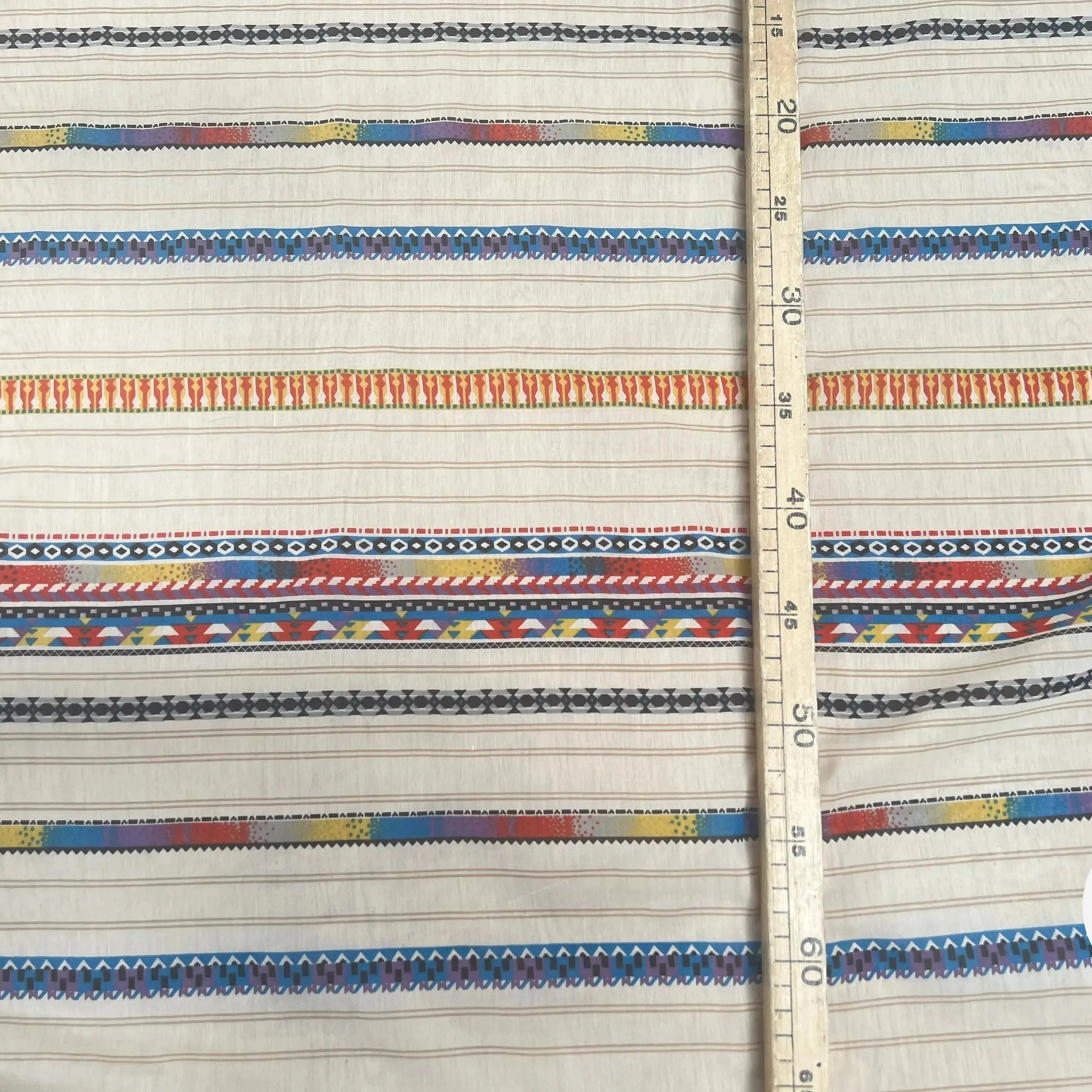 VOILE DE COTON SOIE FOND BEIGE MOTIFS HIPPIE - My Little Coupon