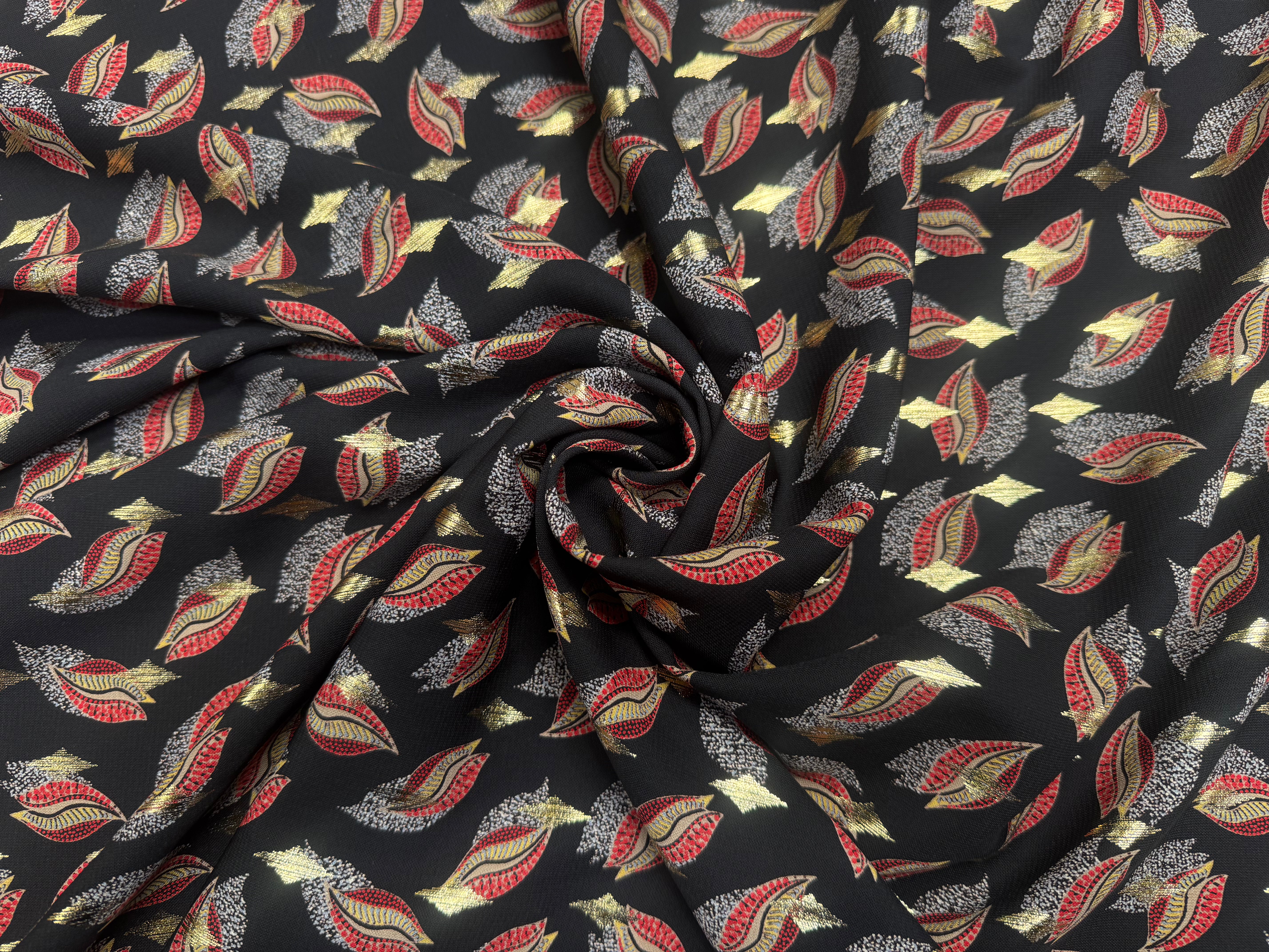WOOLPEACH FOND NOIR MOTIF FEUILLAGE ROUGE ET DORÉ - My Little Coupon