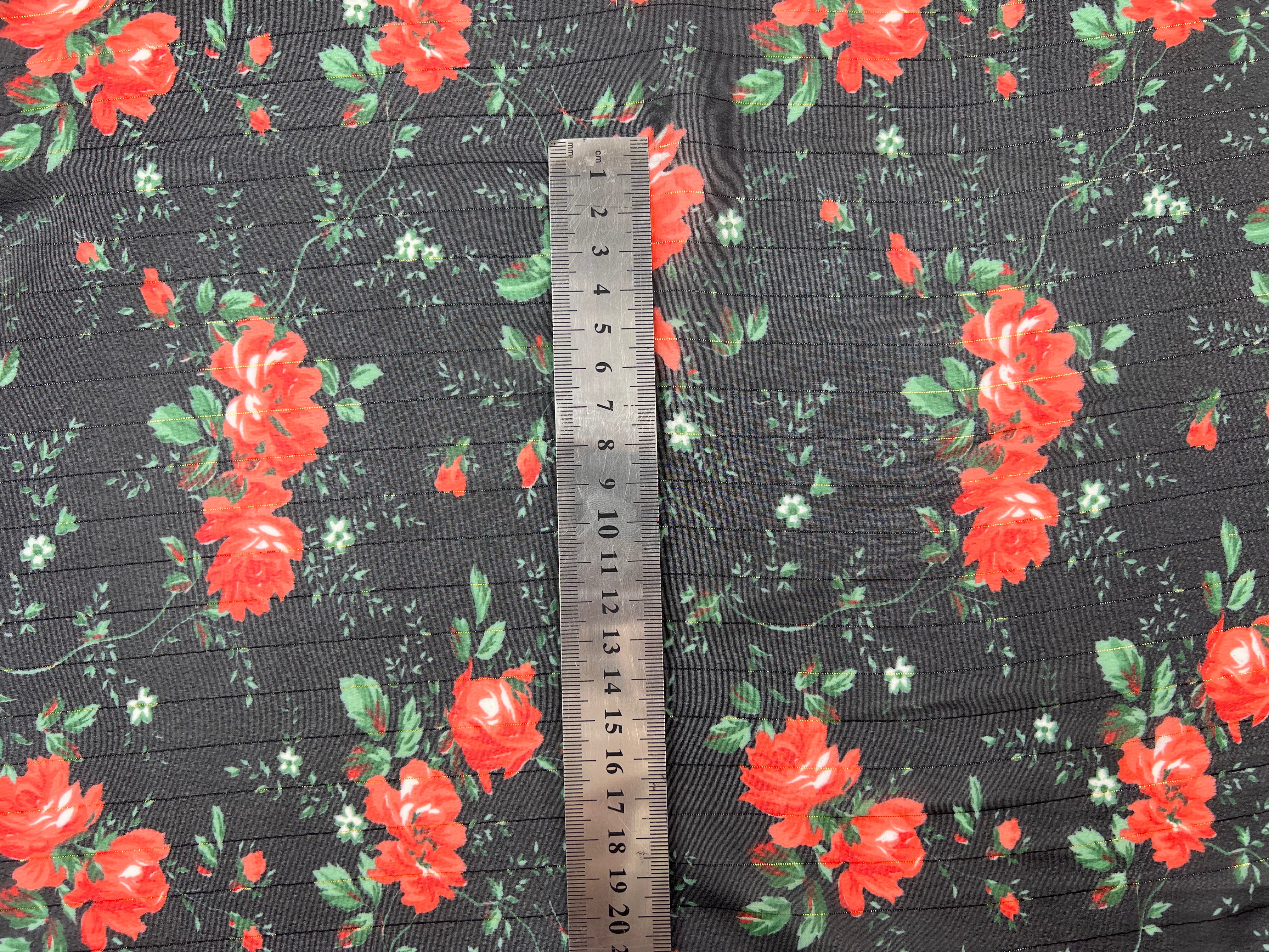 YORYU STRIPE IMPRIMÉ FLEURS FOND NOIR MLC INTERN