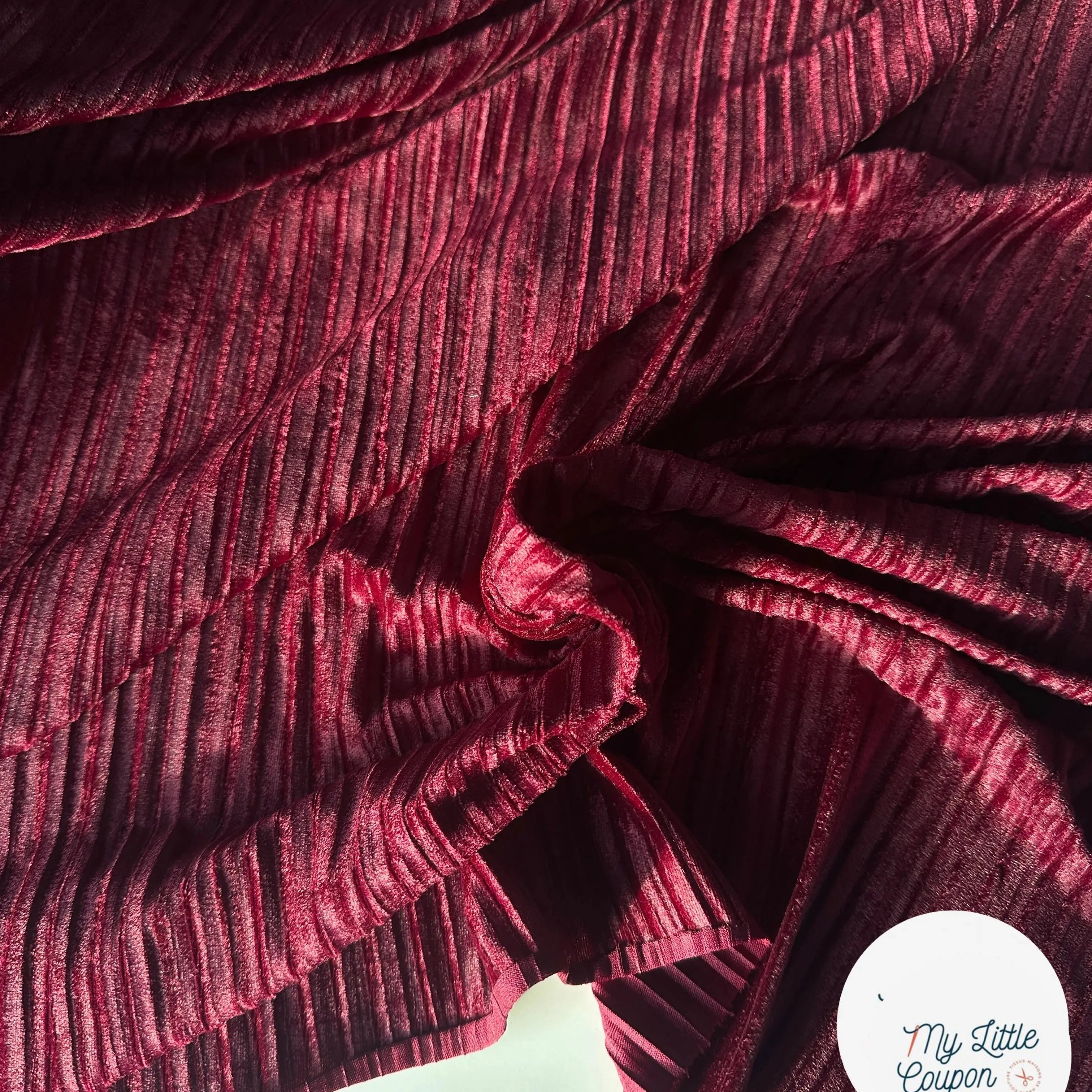 VELOURS PLISSÉ ROUGE LIE DE VIN MLC INTERN