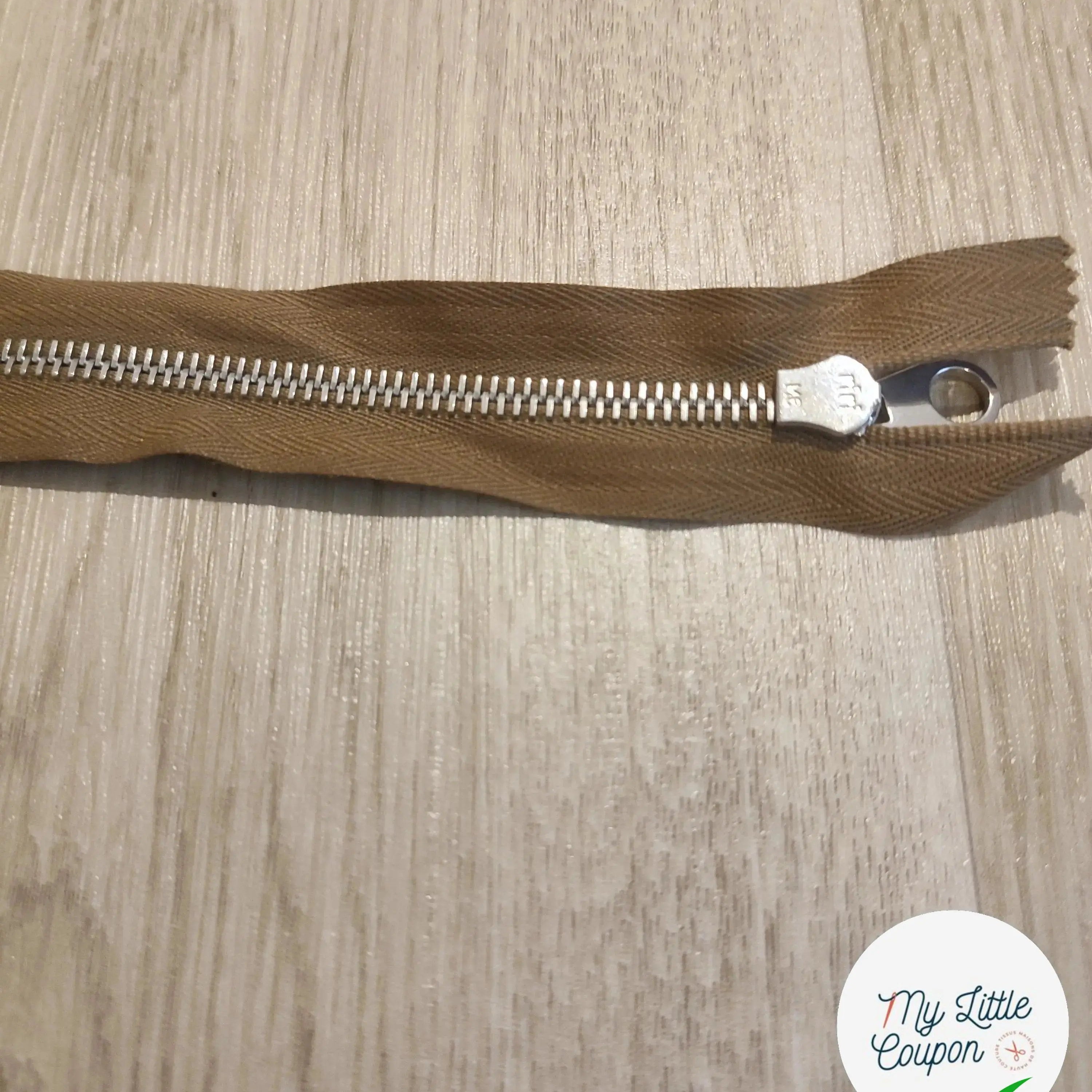 FERMETURE RIRI METAL SÉPARABLE 57CM VERT FONCÉ - My Little Coupon