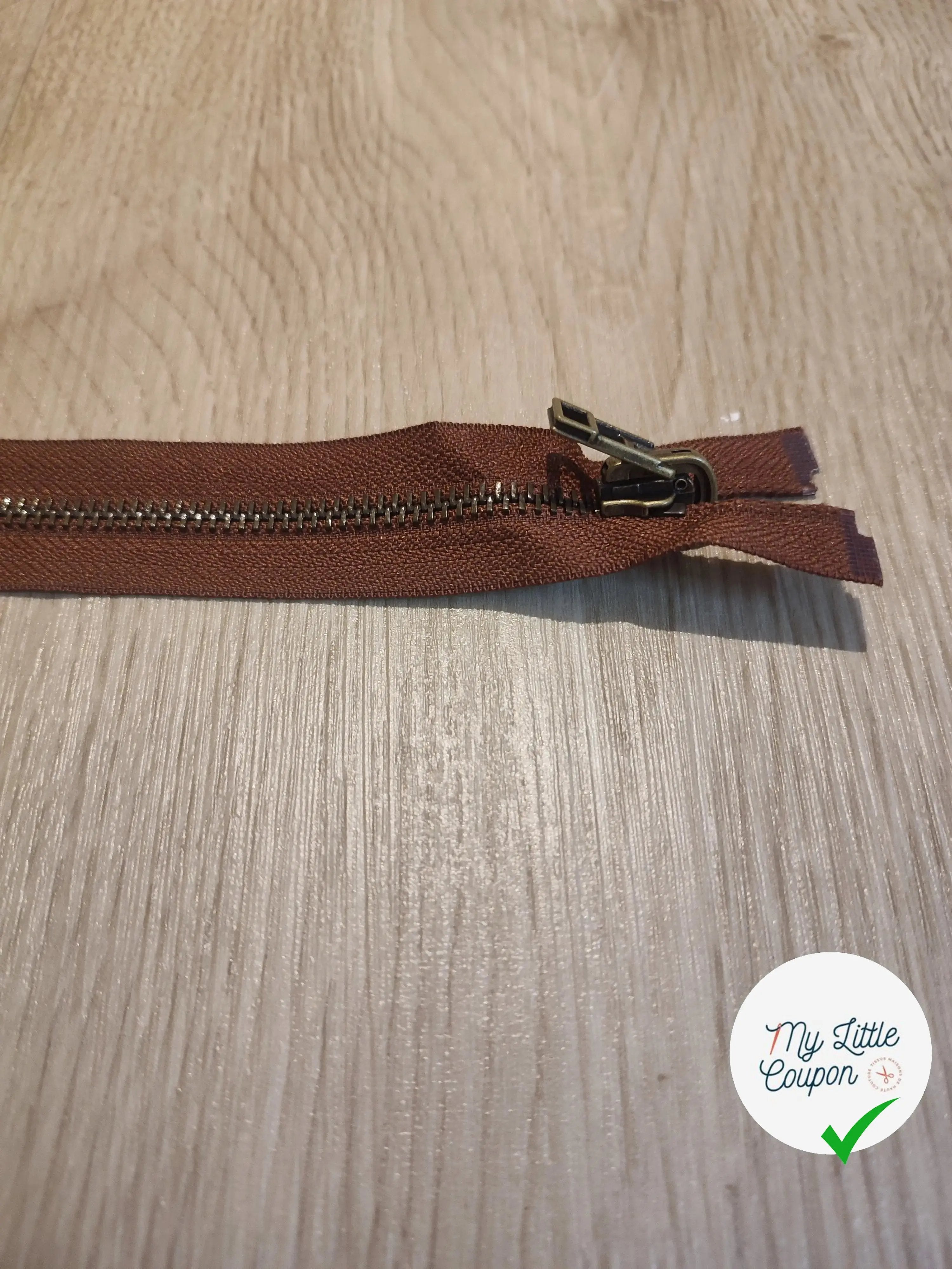 (Copie) FERMETURE RIRI METAL SÉPARABLE RÉVERSIBLE 90CM MARRON - My Little Coupon