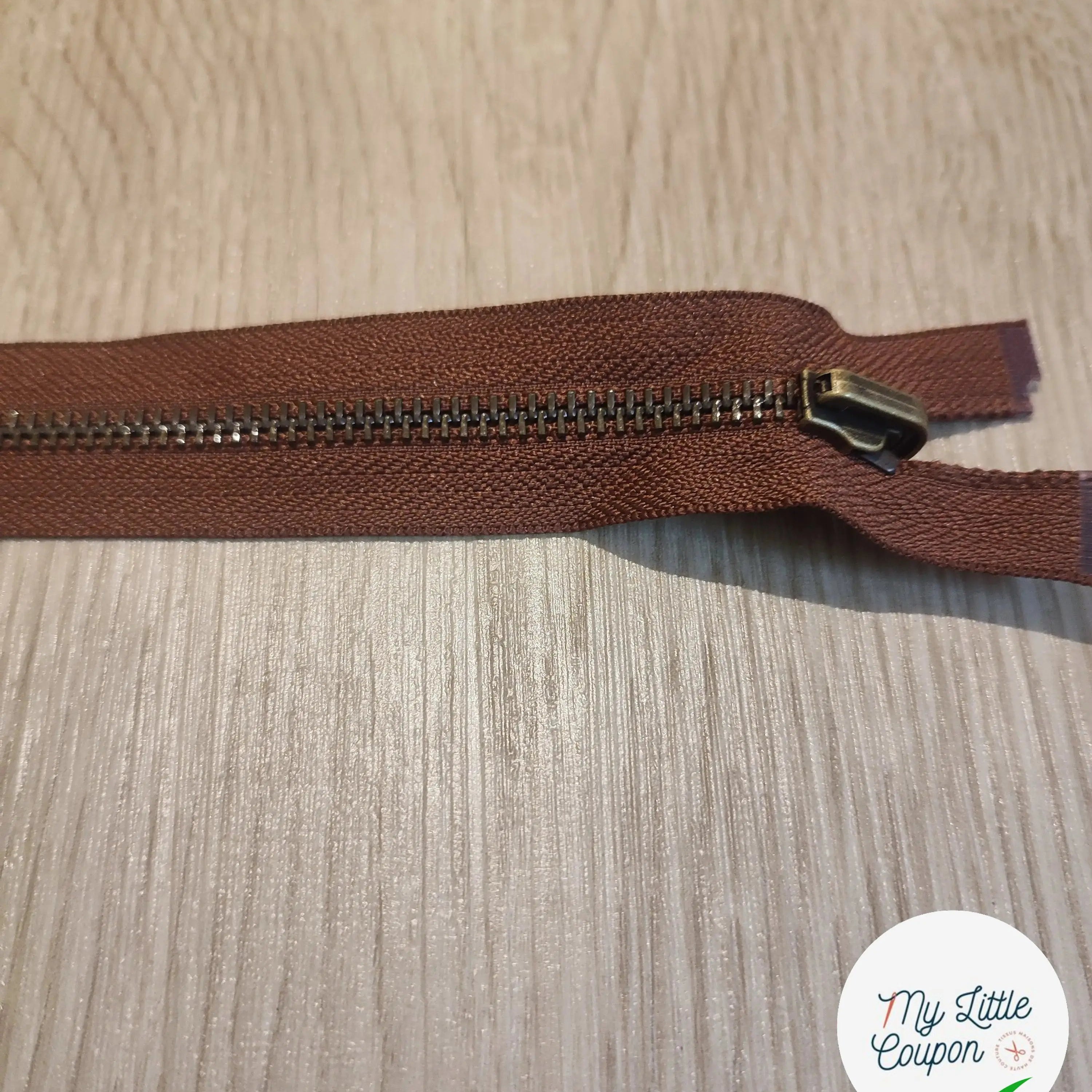 (Copie) FERMETURE RIRI METAL SÉPARABLE RÉVERSIBLE 90CM MARRON - My Little Coupon