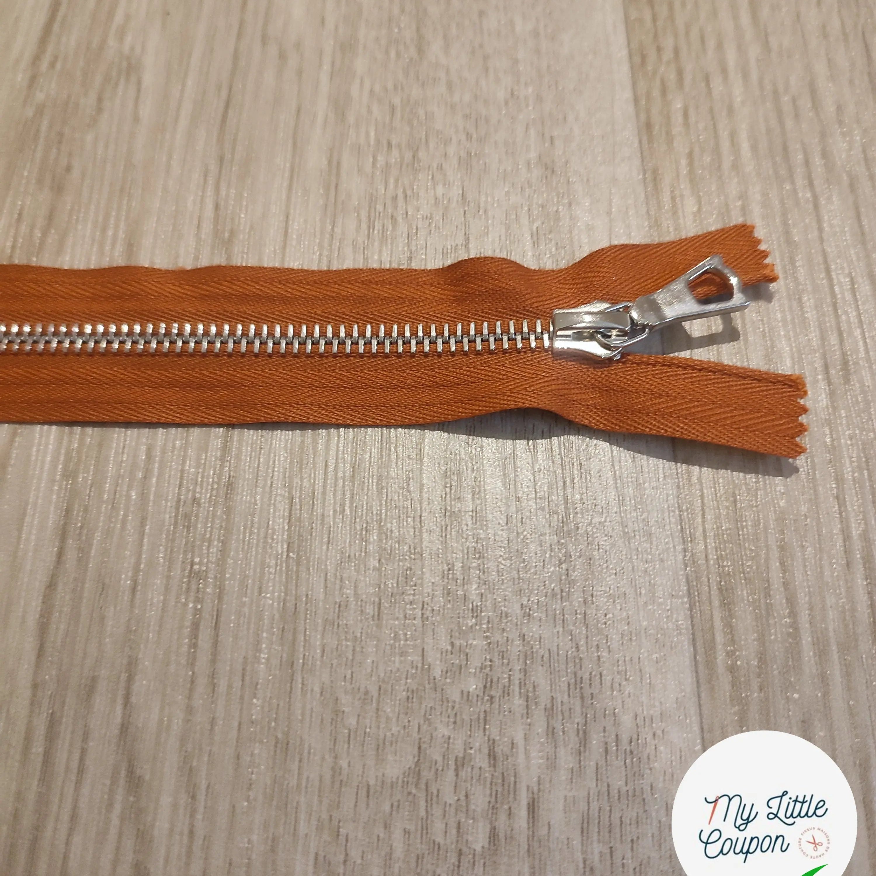 FERMETURE RIRI METAL SÉPARABLE 70CM MARRIN ORANGE M6 - My Little Coupon