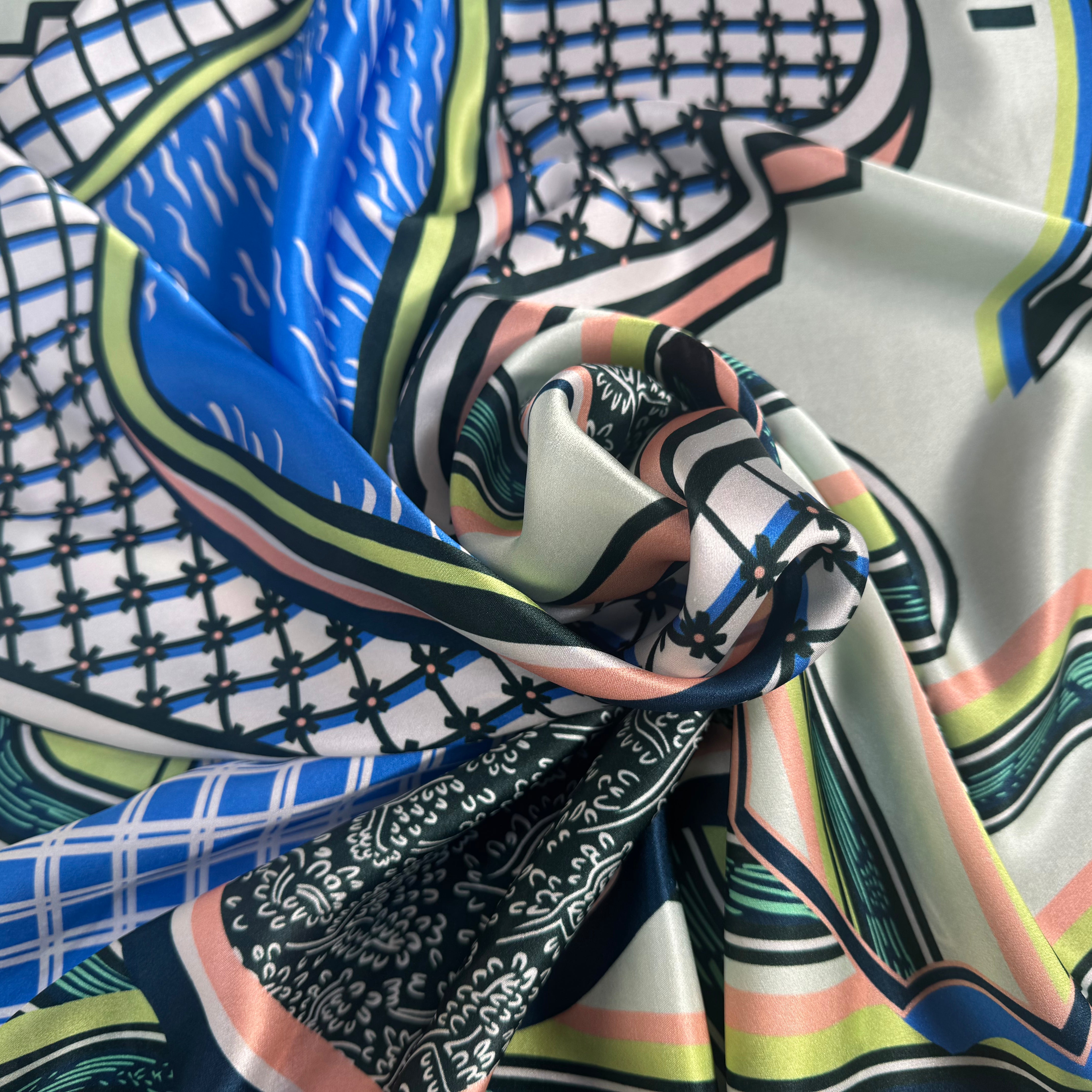 SATIN DE SOIE ITALIEN IMPRIMÉ CREATORE GEOMETRIQUE - My Little Coupon