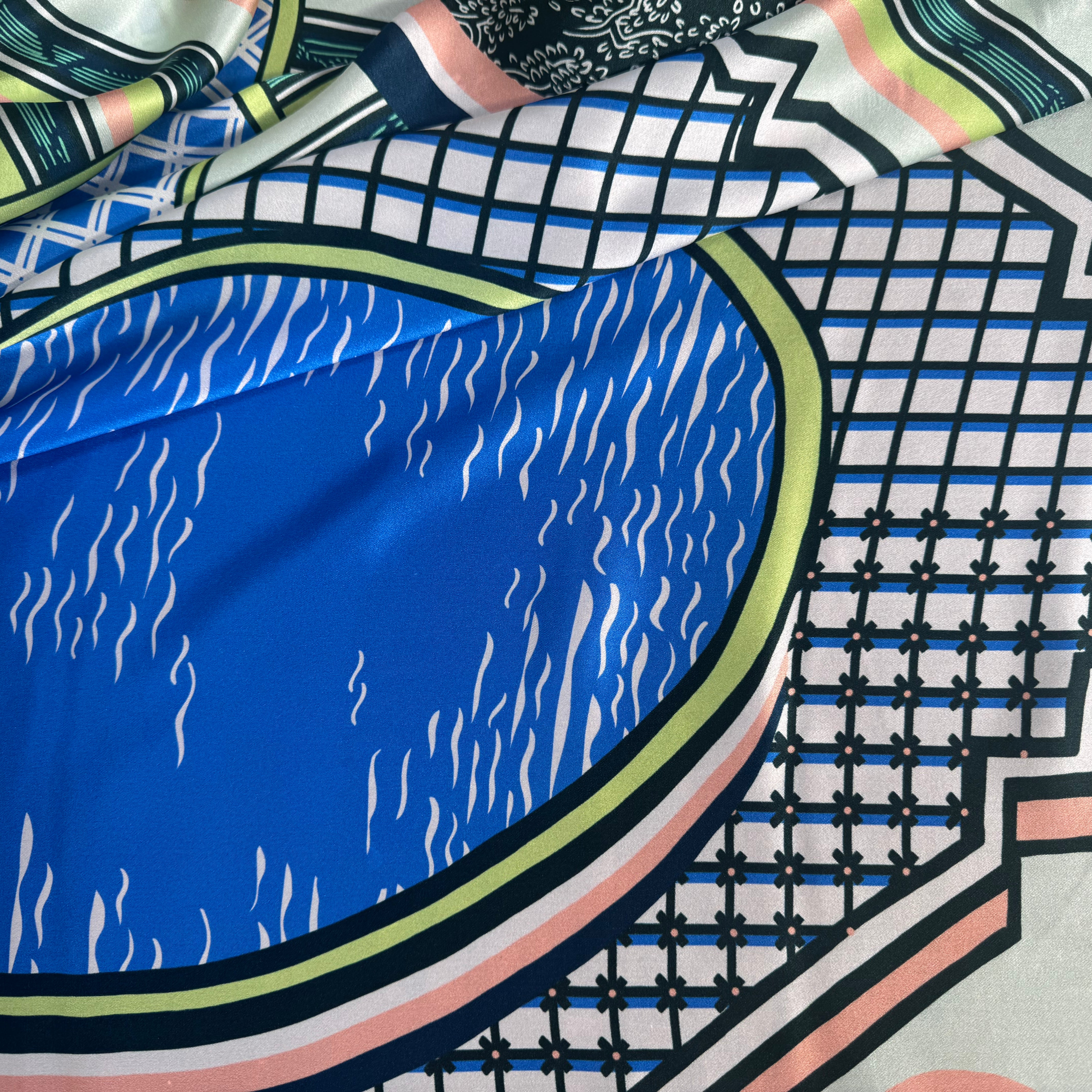 SATIN DE SOIE ITALIEN IMPRIMÉ CREATORE GEOMETRIQUE - My Little Coupon