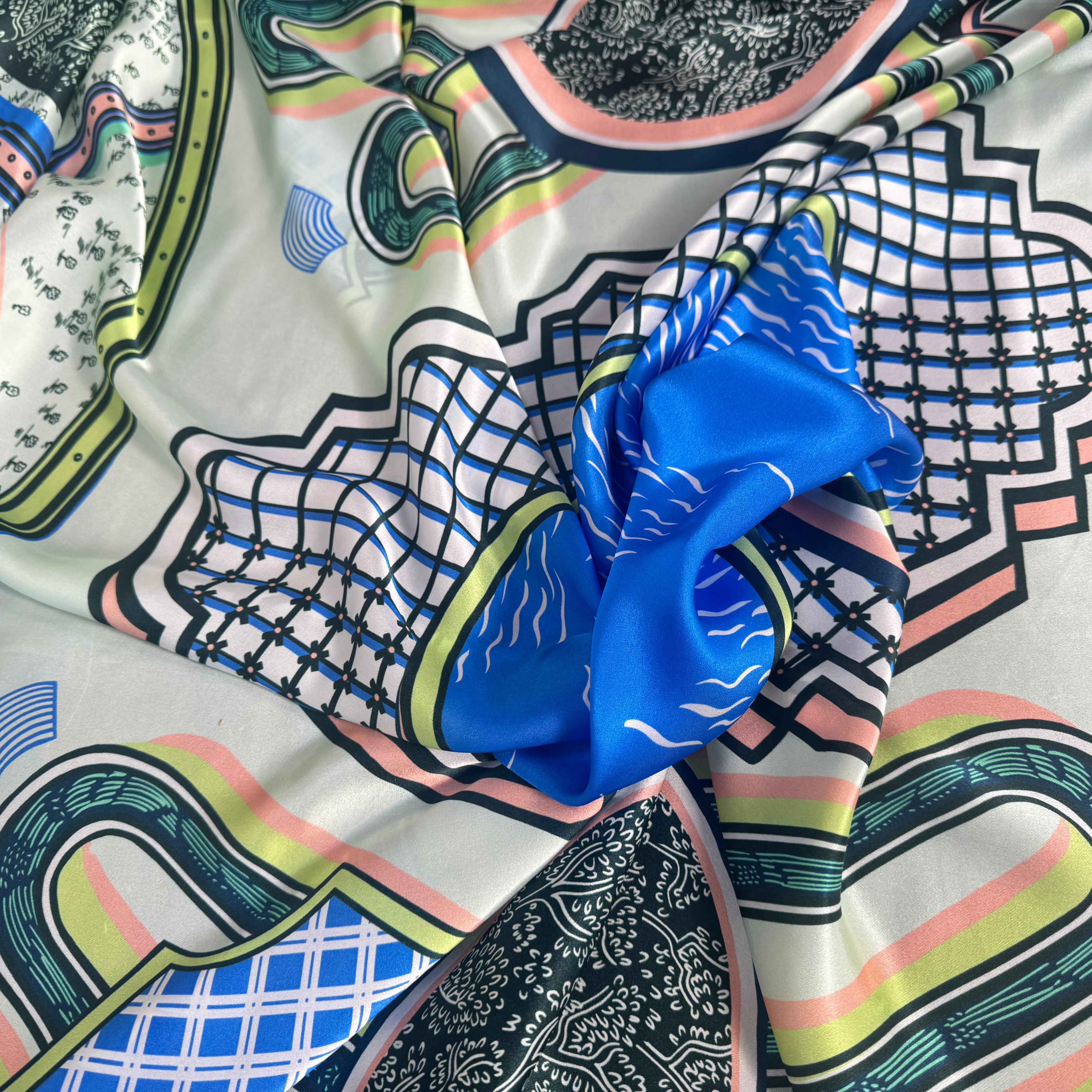 SATIN DE SOIE ITALIEN IMPRIMÉ CREATORE GEOMETRIQUE - My Little Coupon