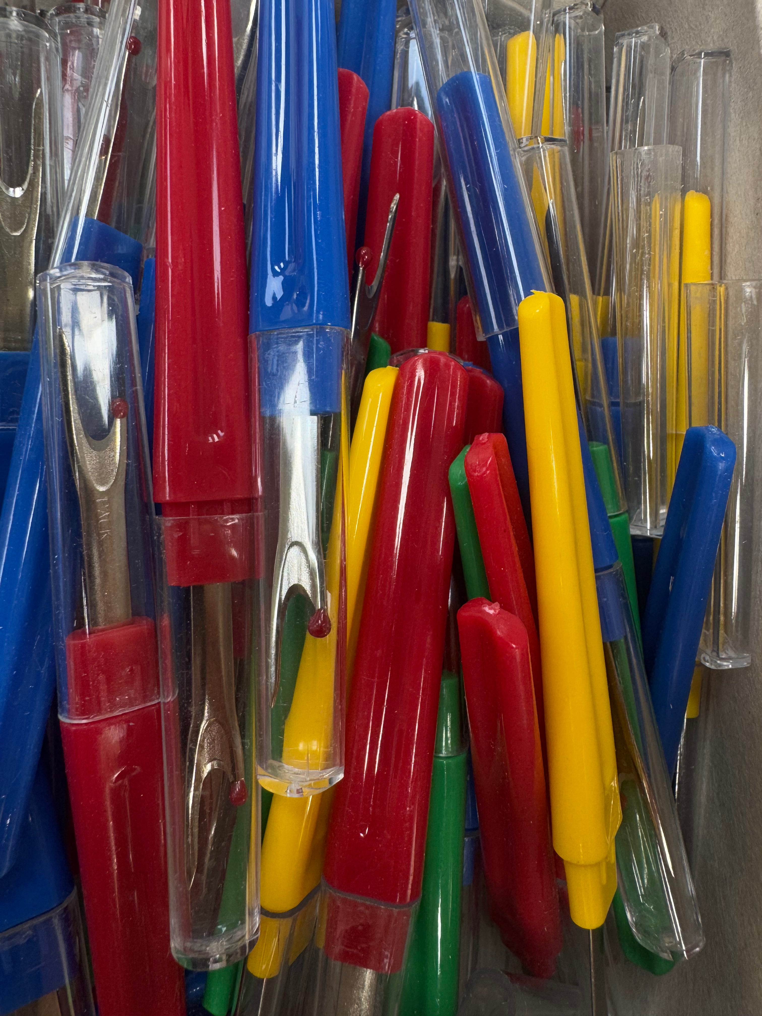 DECOUSEUR PLAT - BLEU, JAUNE, VERT, OU ROUGE - My Little Coupon