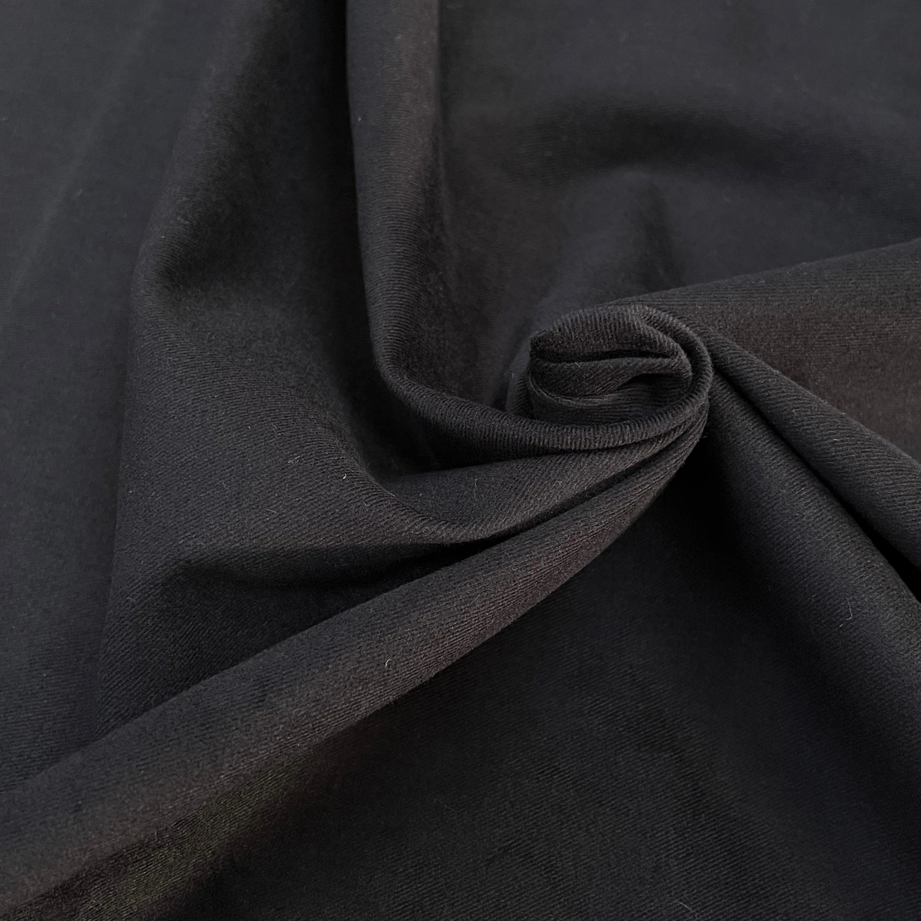 DENIM COTON GRATTÉ EFFET DUVETEUX NOIR PEAU DE PÊCHE 97% COTON 145CM - My Little Coupon