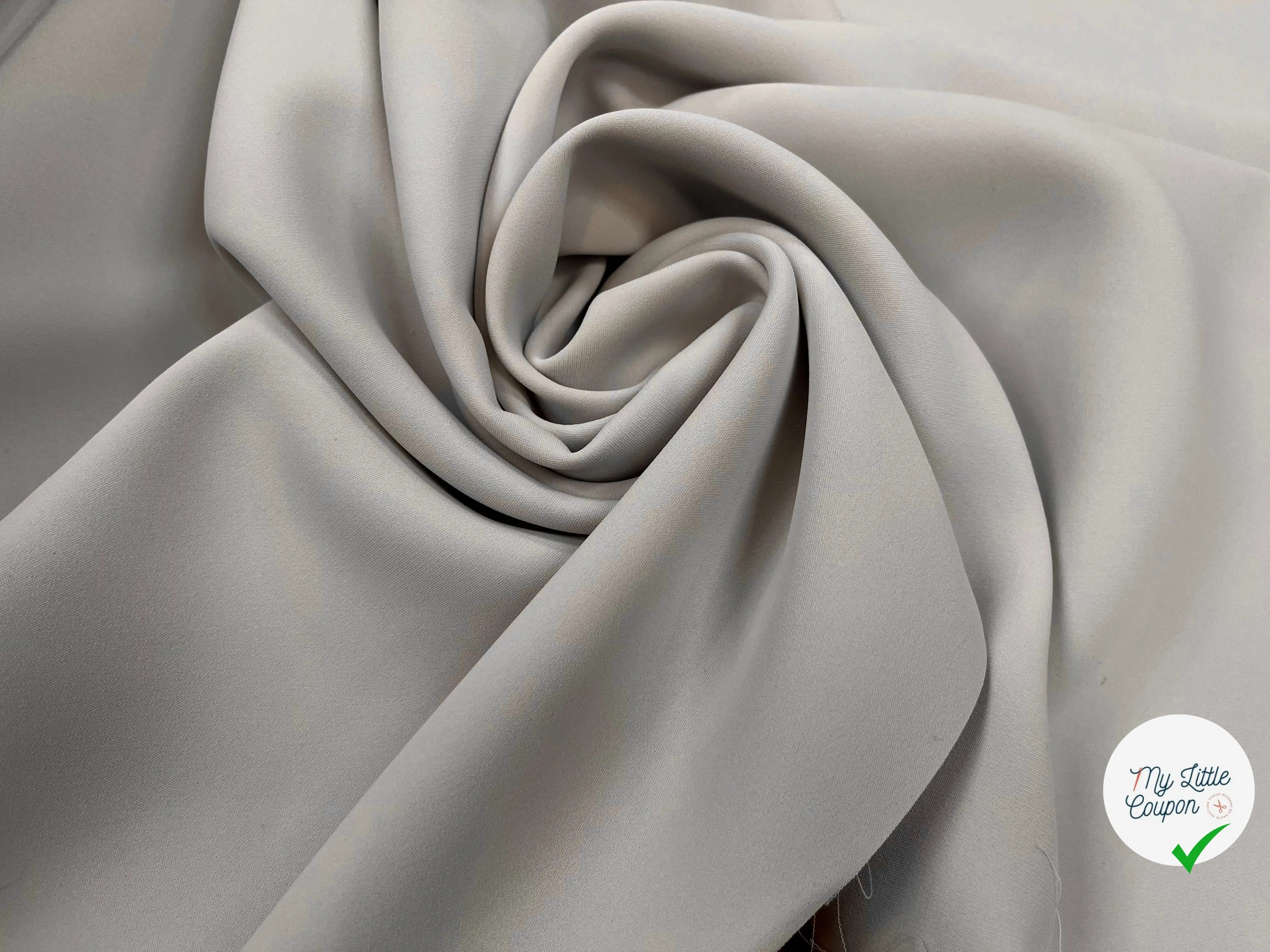 DOUBLE ETOFFE CREPE SUBLIME TENUE DIRTY WHITE - My Little Coupon