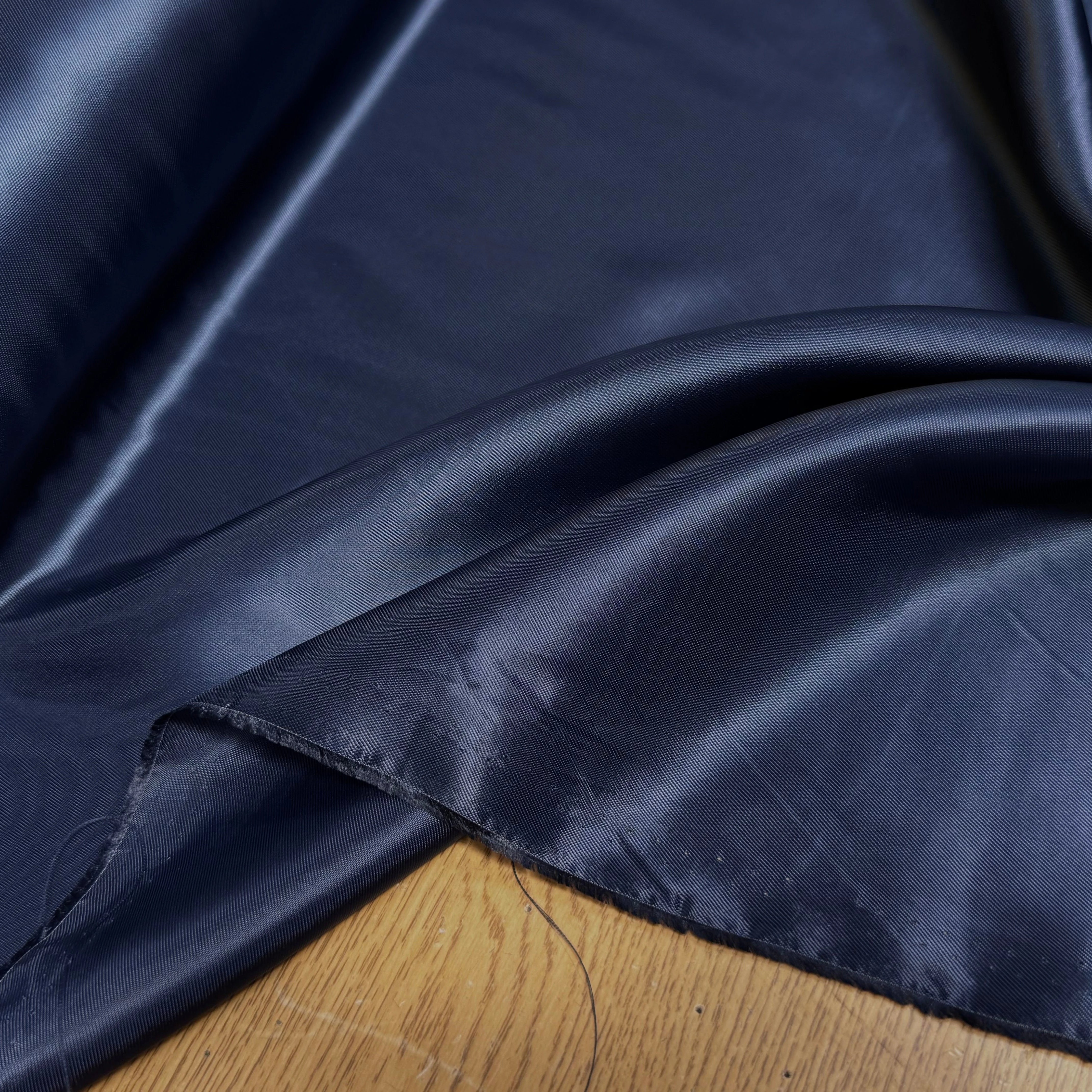 DOUBLURE 100% VISCOSE LÉGÈREMENT SATINÉE INDIGO - My Little Coupon