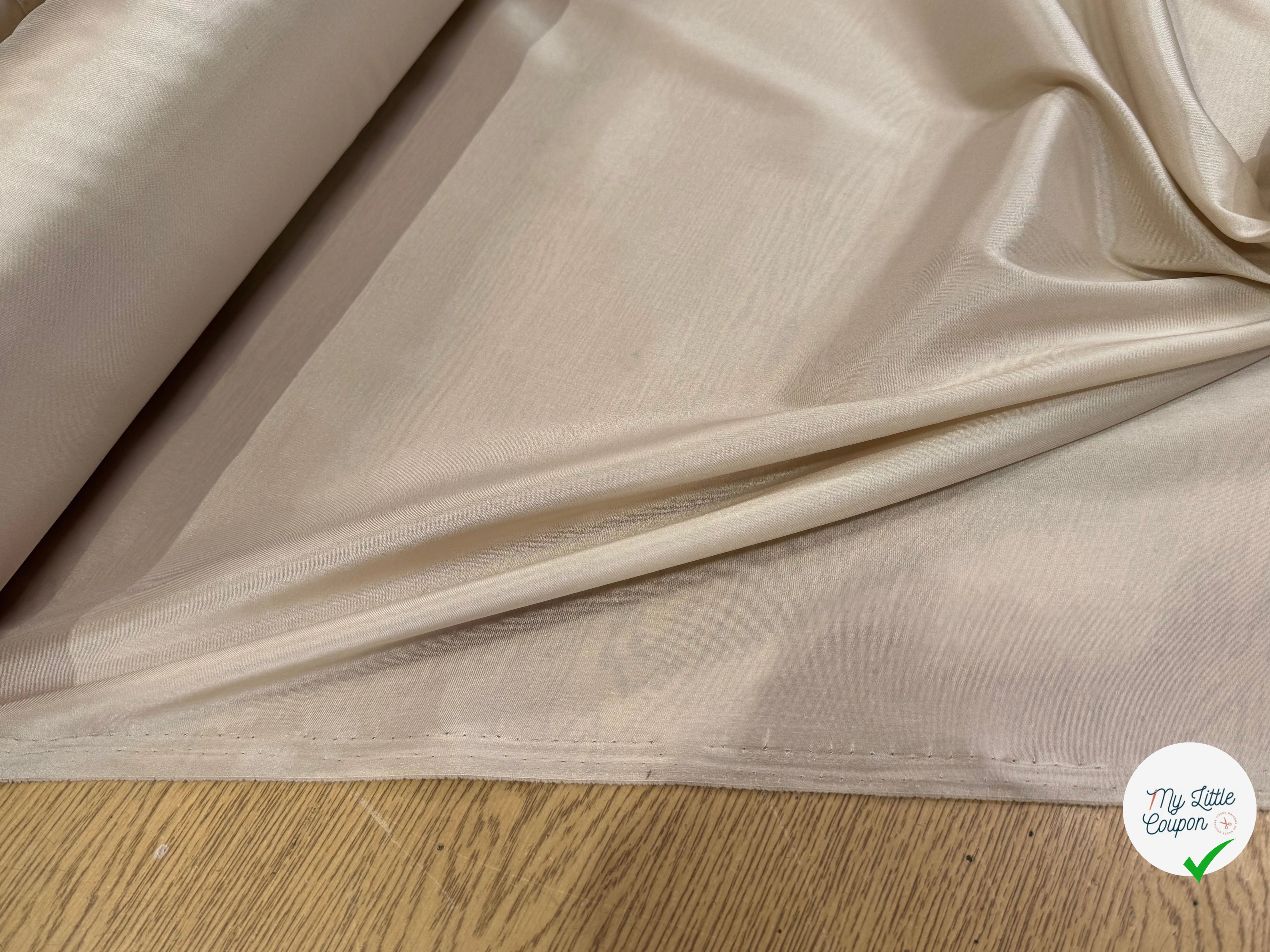 DOUBLURE 62% ACETATE STRETCH BEIGE CREME LÉGÈREMENT SATINÉE - My Little Coupon