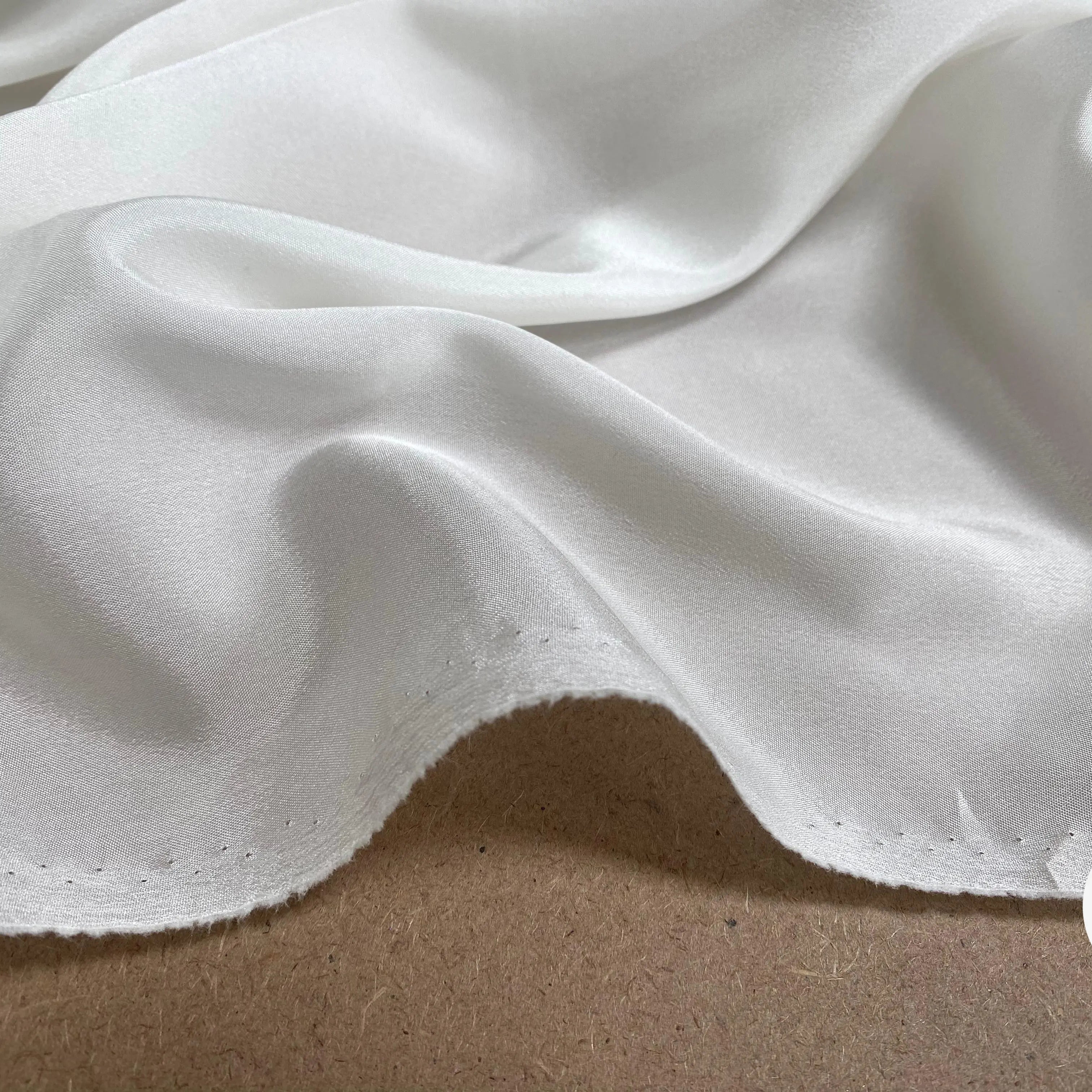 DOUBLURE ACETATE TAFFETAS BLANC CASSÉ - My Little Coupon