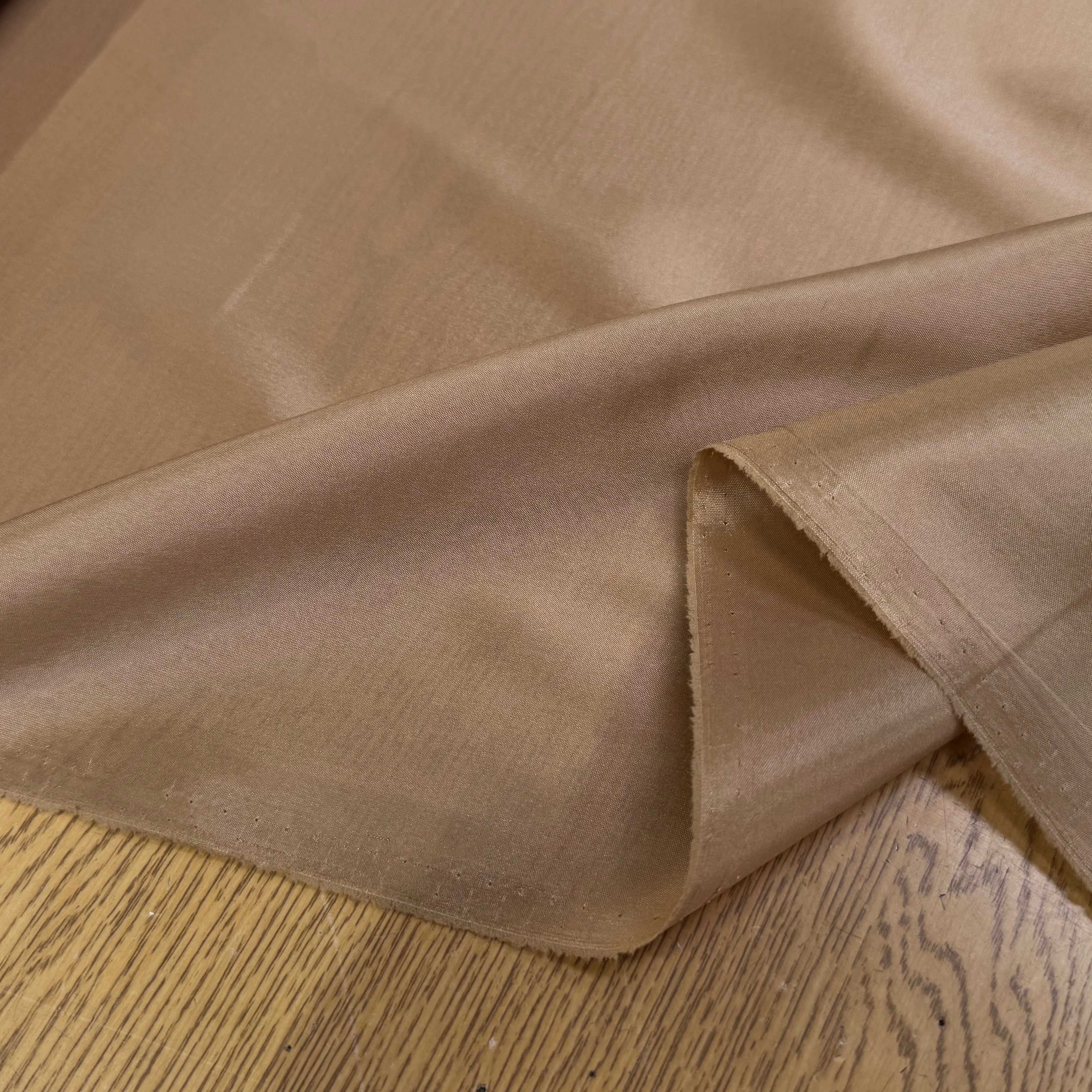 DOUBLURE BEIGE LÉGÈREMENT SATINÉE - My Little Coupon