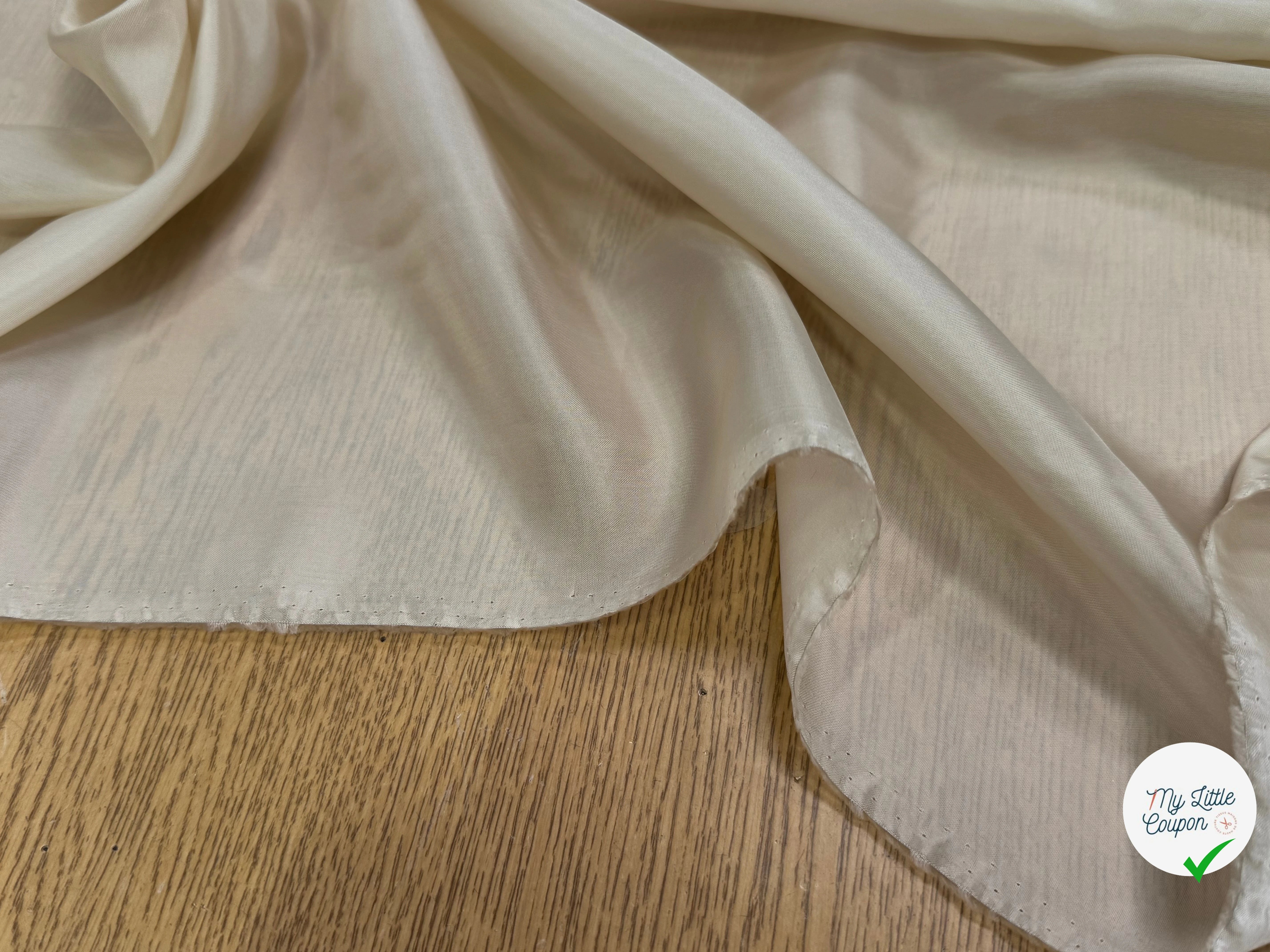 DOUBLURE BEMBERG CUPRO FINE ET FROIDE BEIGE VANILLÉ - My Little Coupon